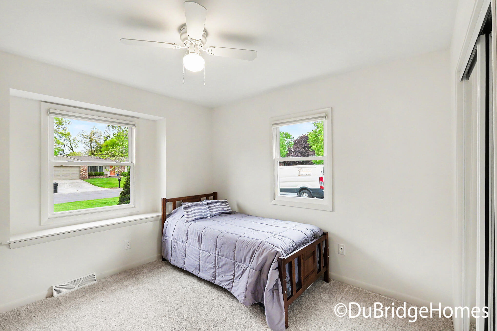 4974 Cedar Ridge Drive NE Grand Rapids MI 49525