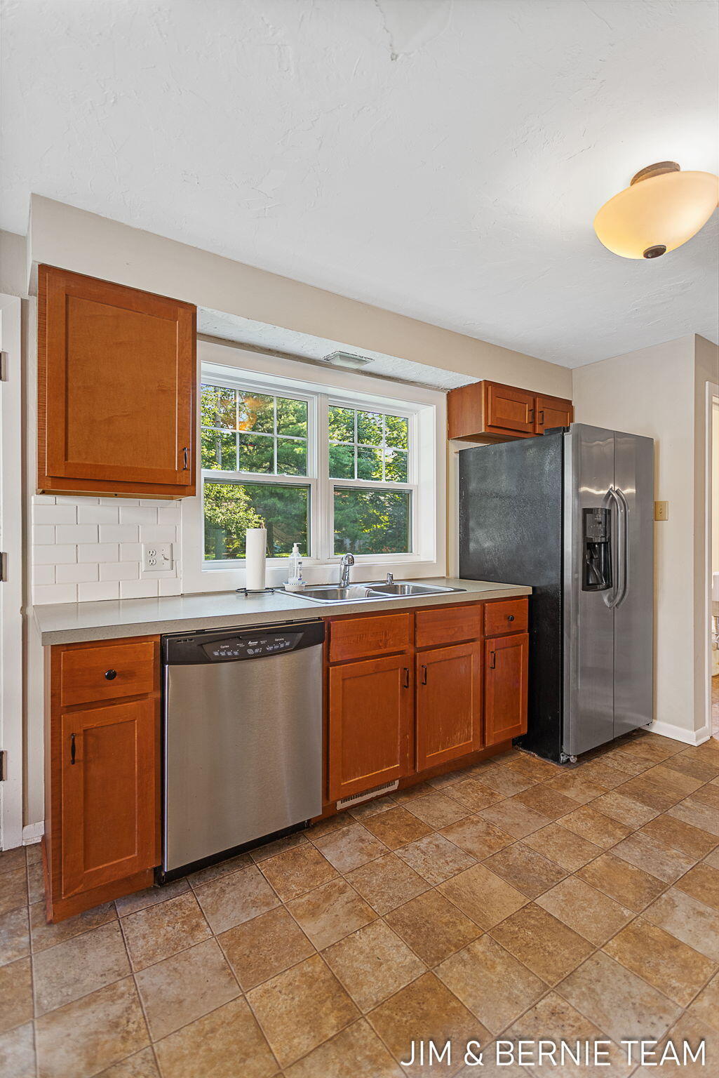 131 E 31st Street Holland MI 49423