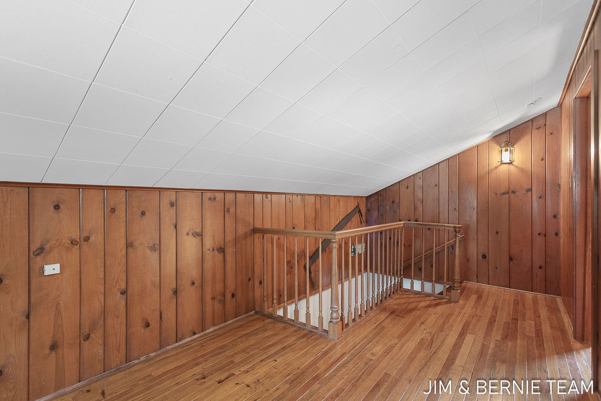 131 E 31st Street Holland MI 49423