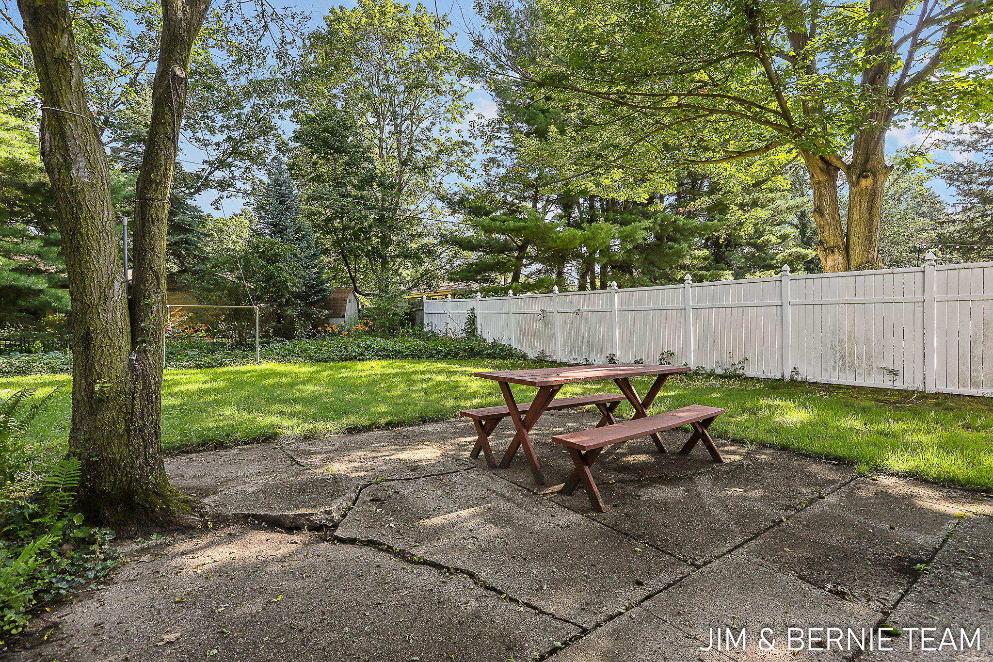 131 E 31st Street Holland MI 49423
