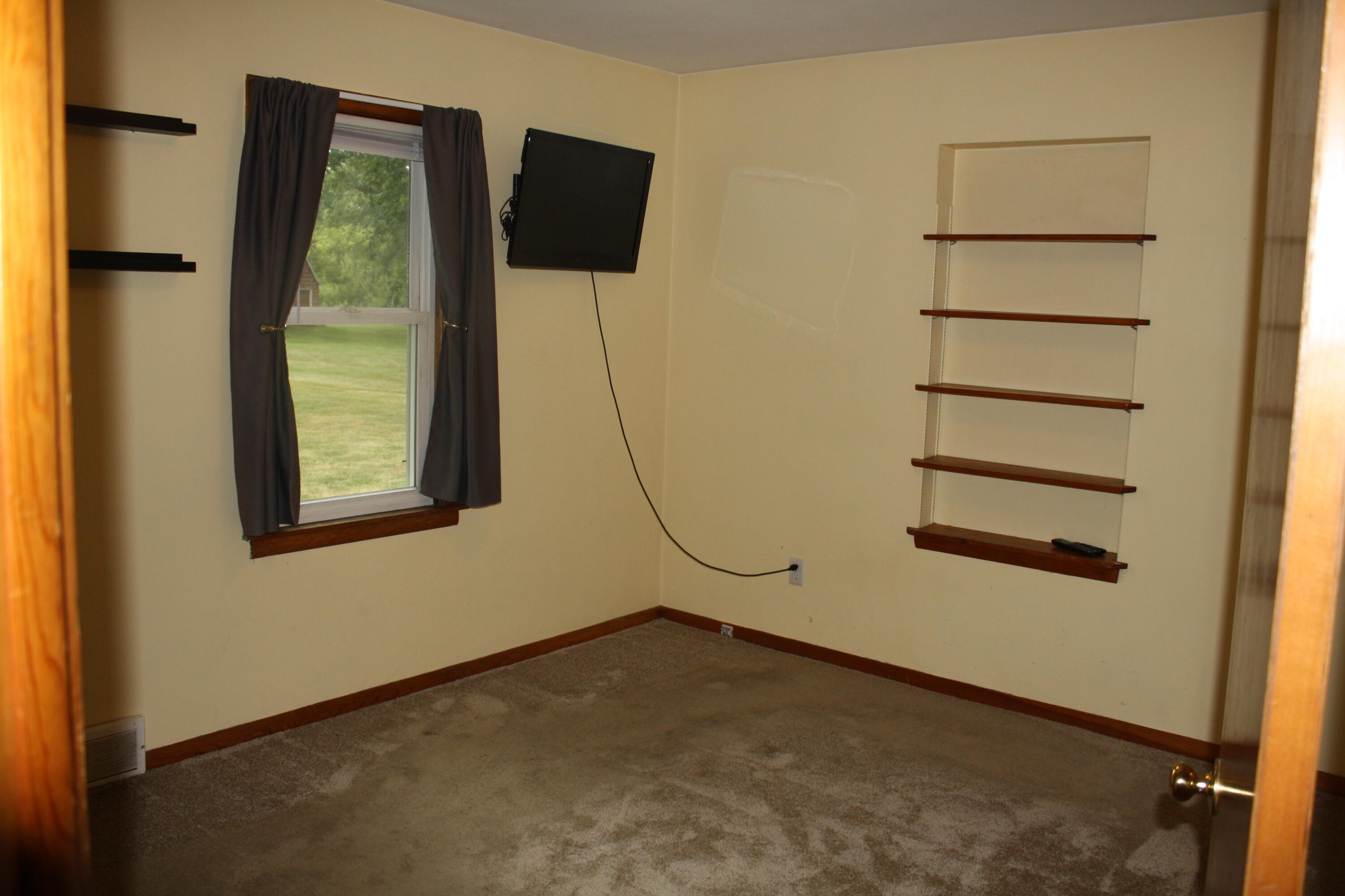 605 64th Avenue Zeeland MI 49464