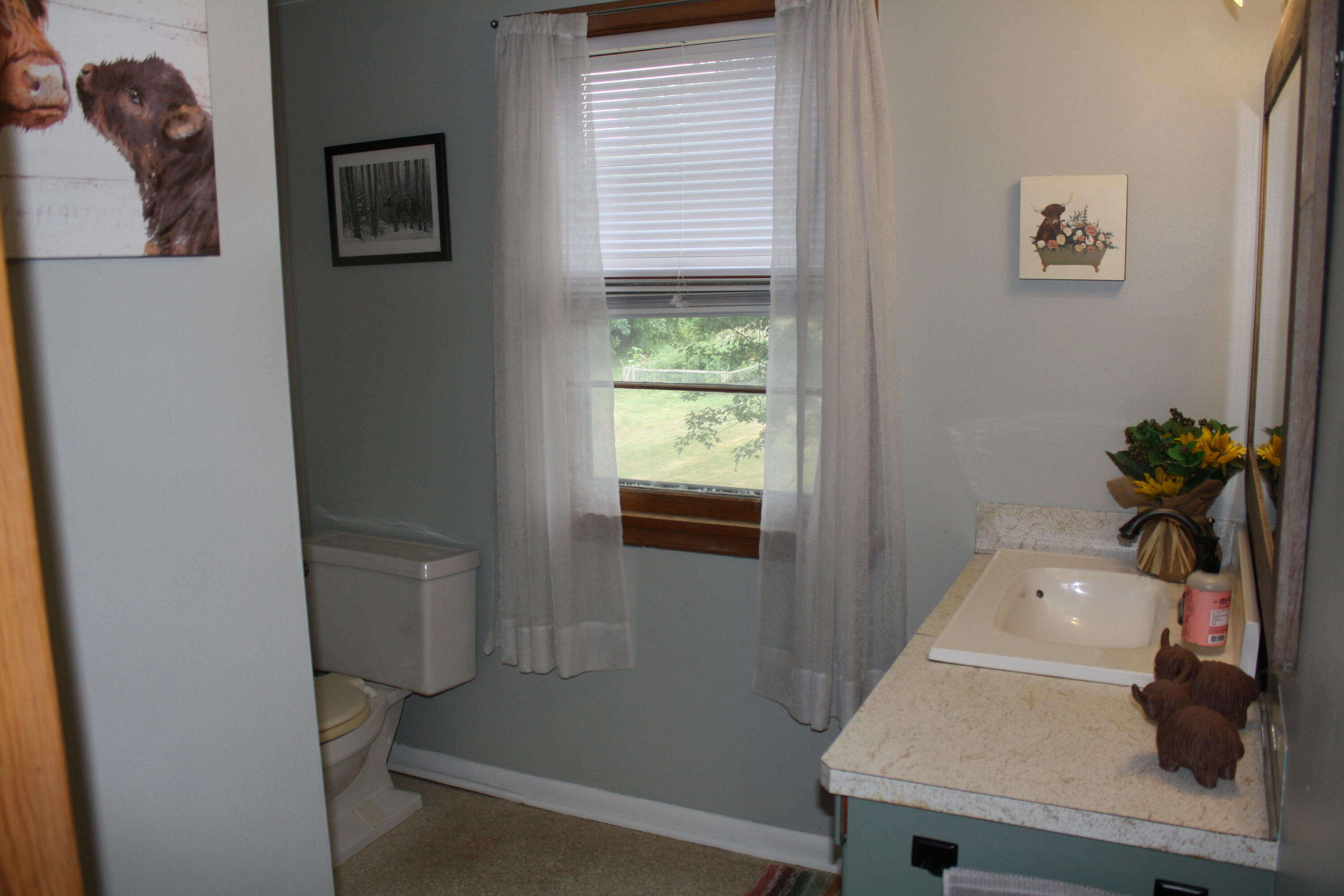 605 64th Avenue Zeeland MI 49464