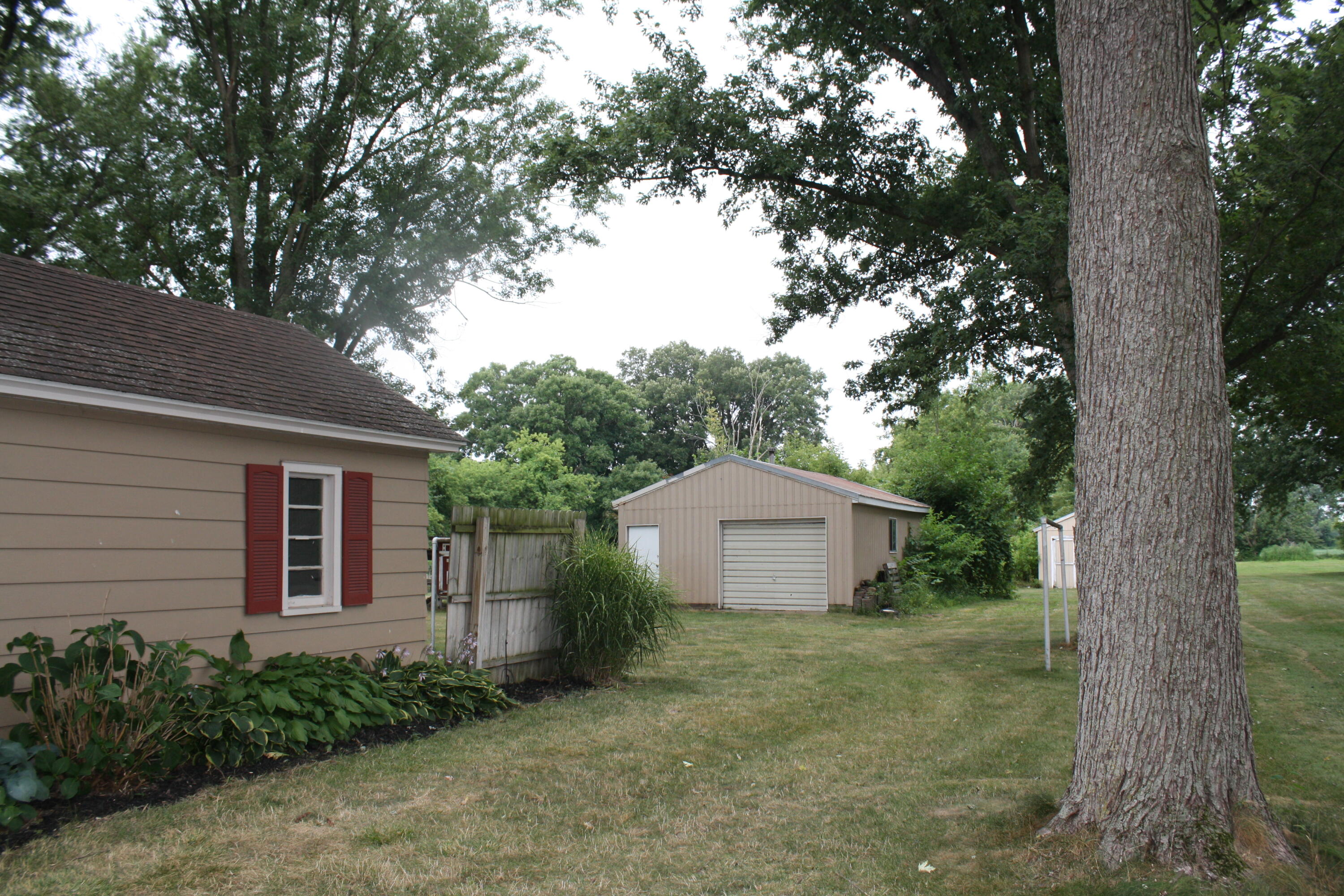 605 64th Avenue Zeeland MI 49464