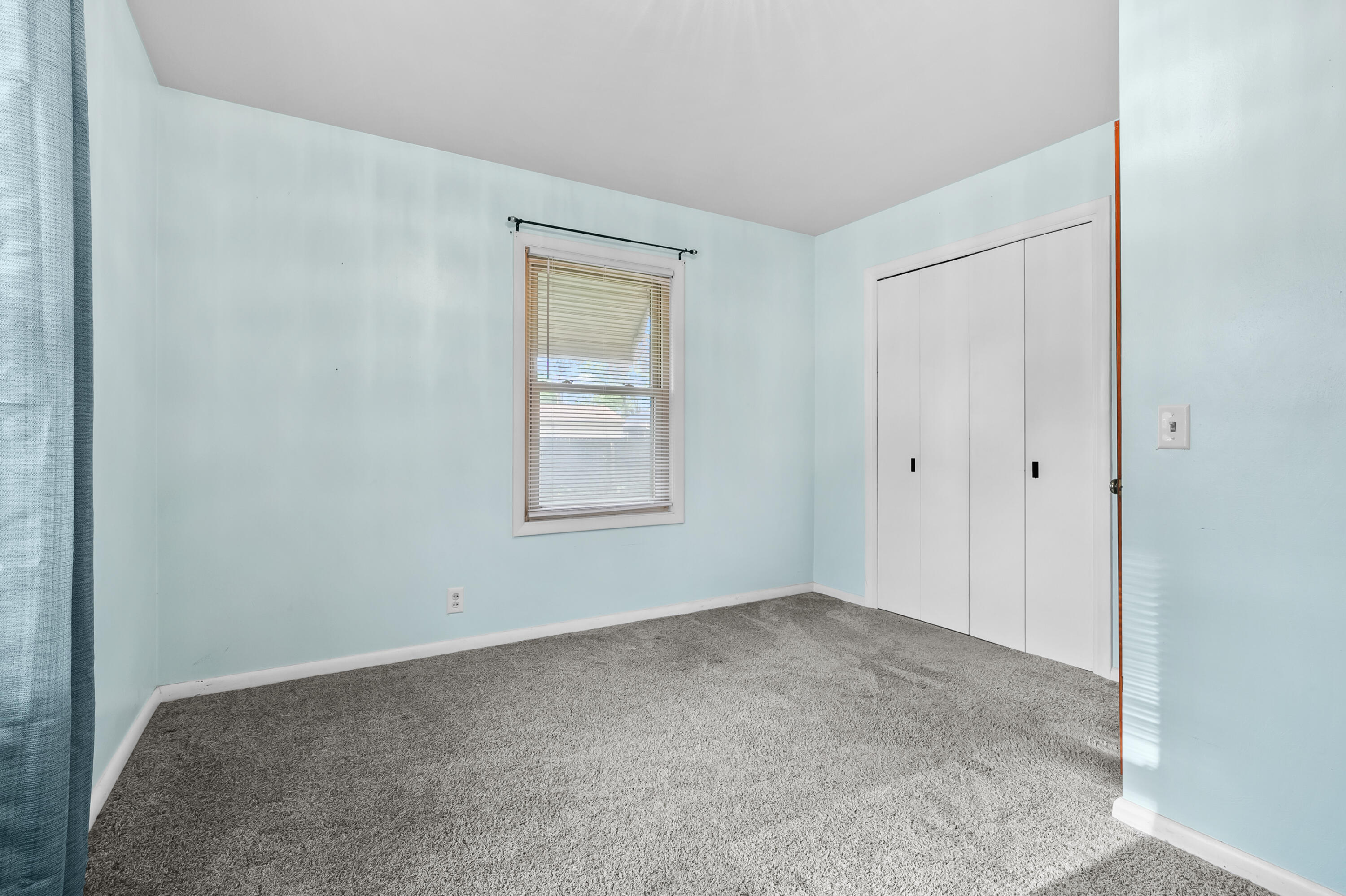 1816 Bloomfield Avenue Kalamazoo MI 49001