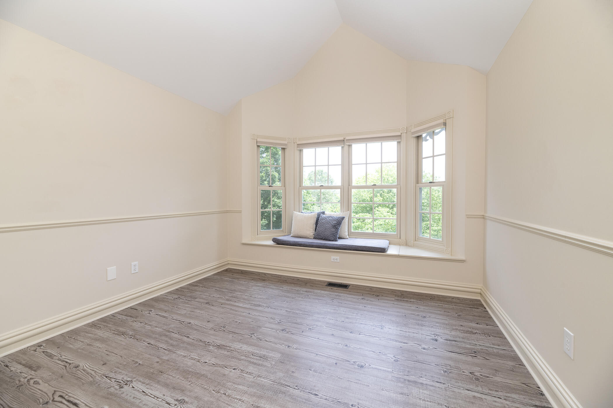 7942 S 12th Street Kalamazoo MI 49009