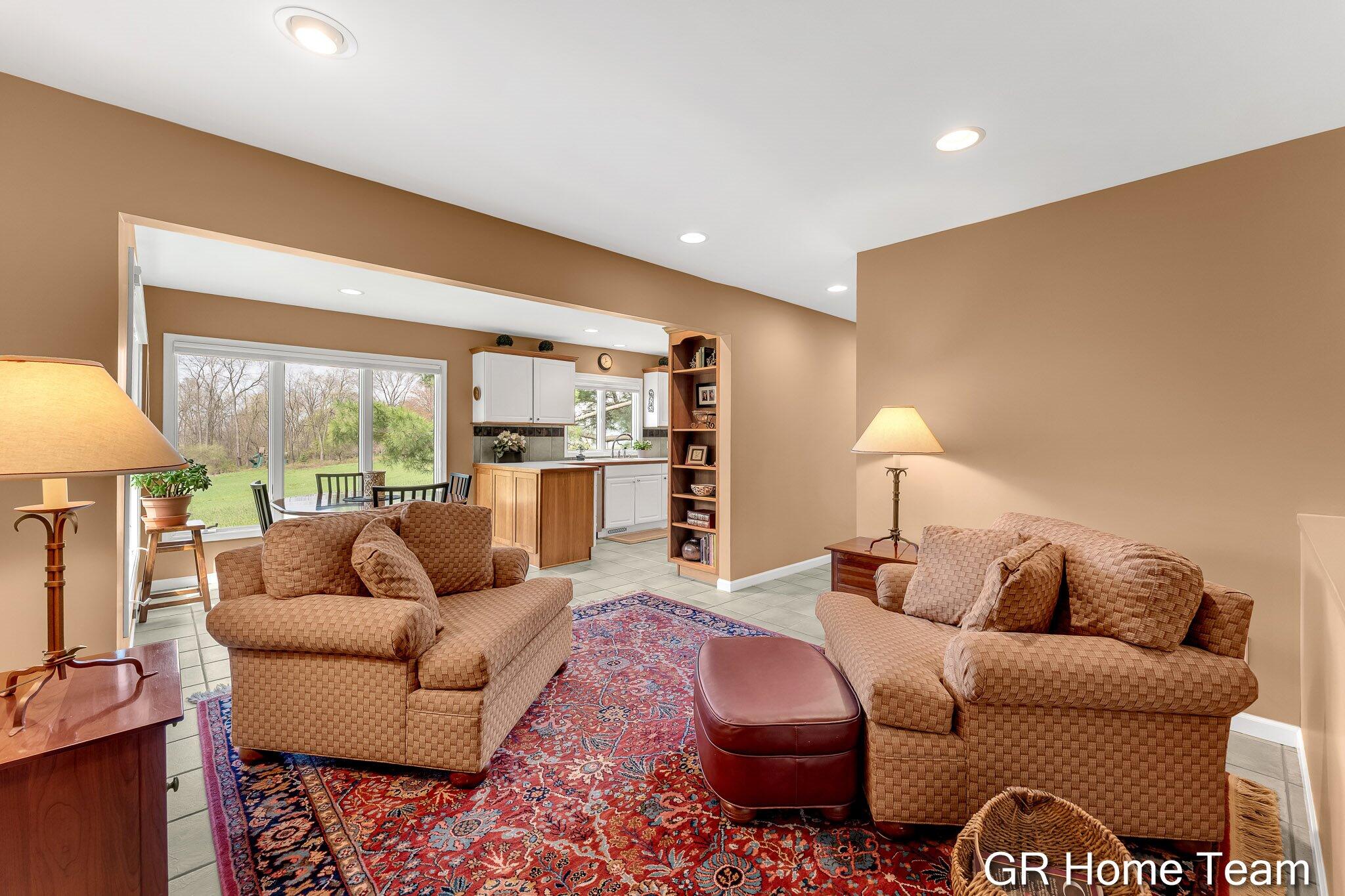 867 Cramton Avenue NE Ada MI 49301