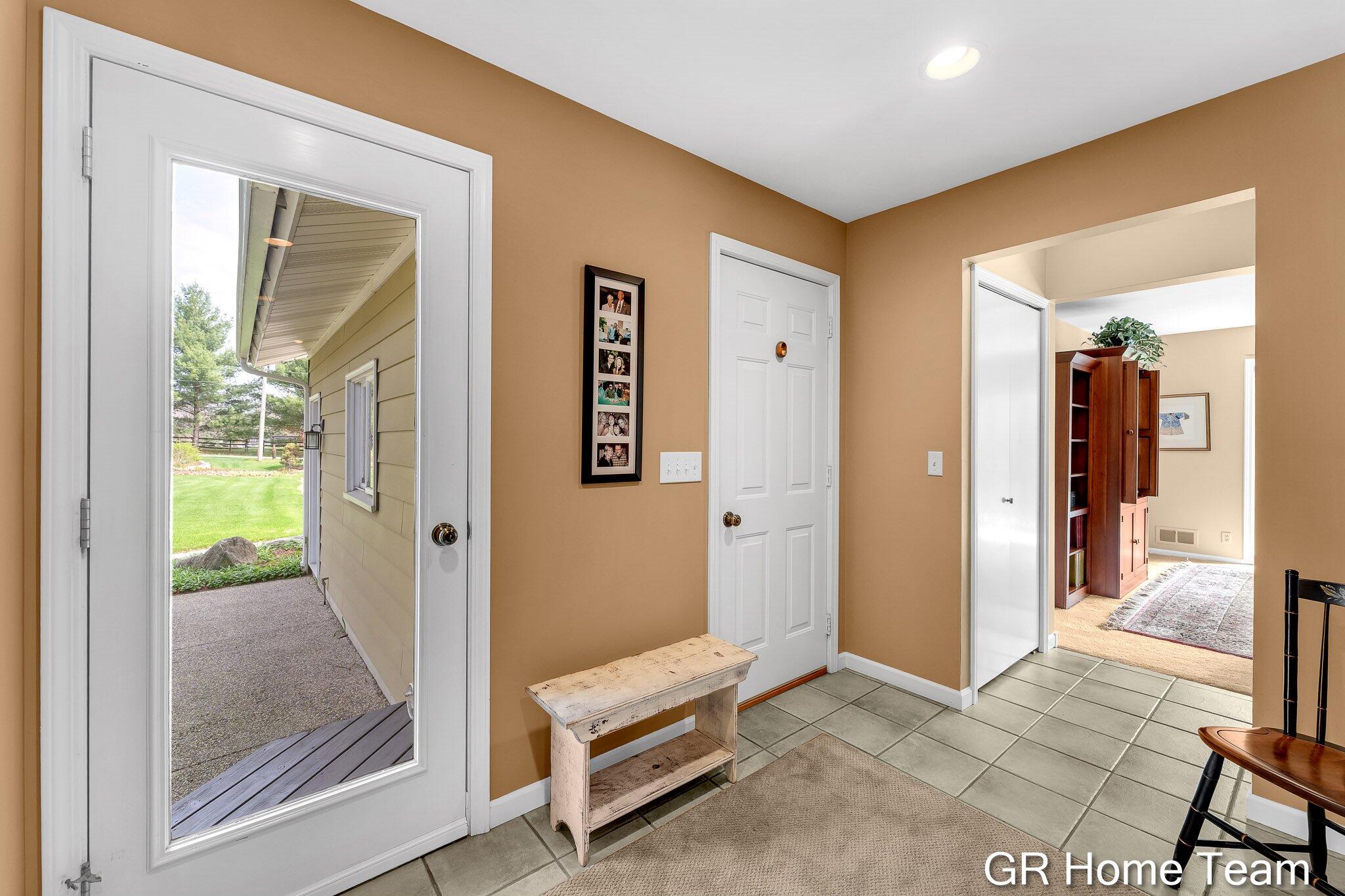 867 Cramton Avenue NE Ada MI 49301