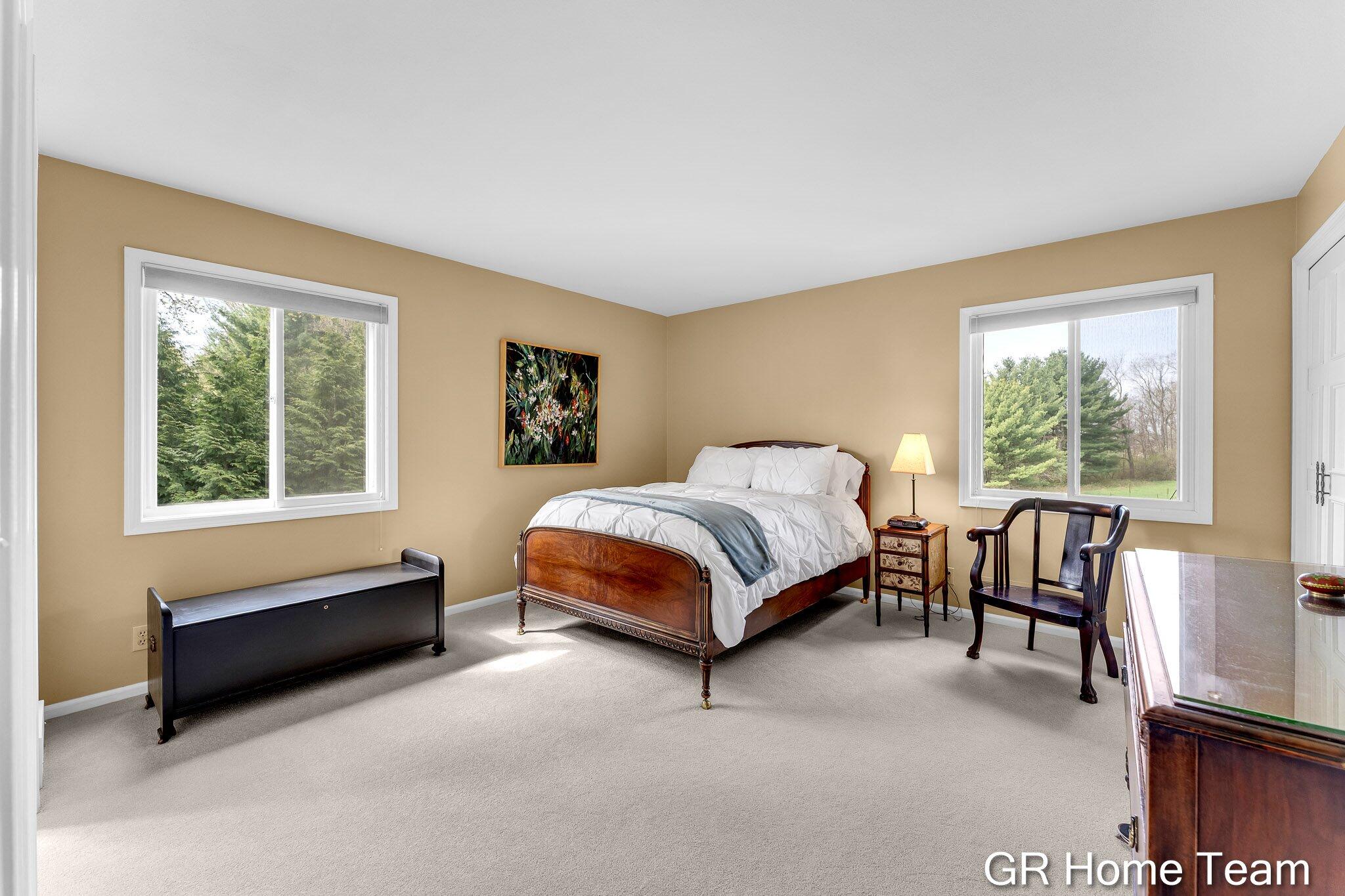 867 Cramton Avenue NE Ada MI 49301