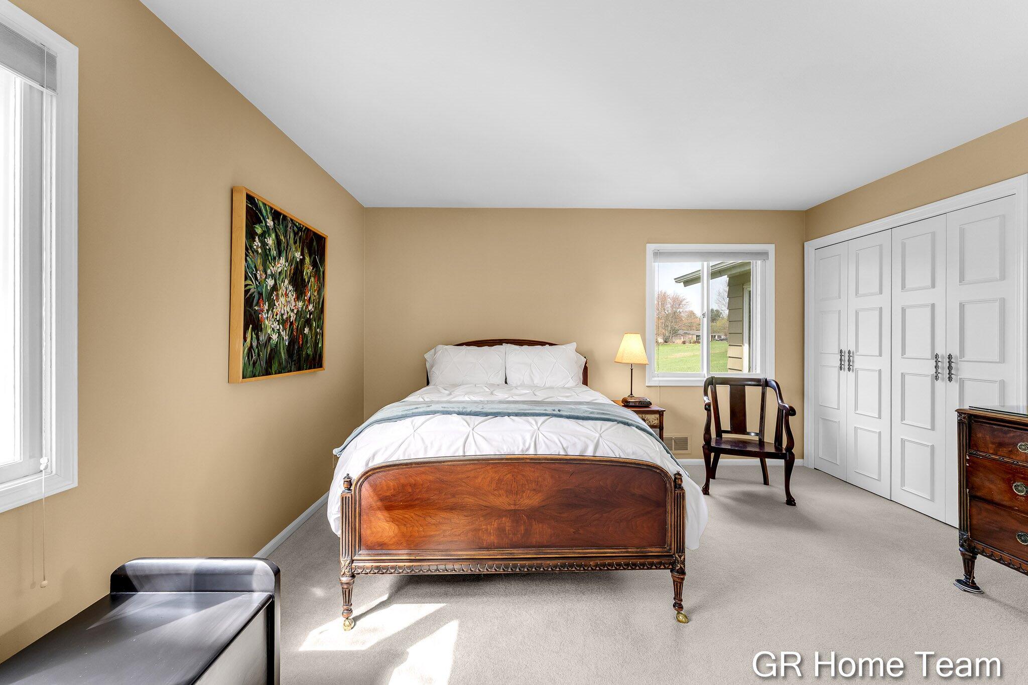 867 Cramton Avenue NE Ada MI 49301