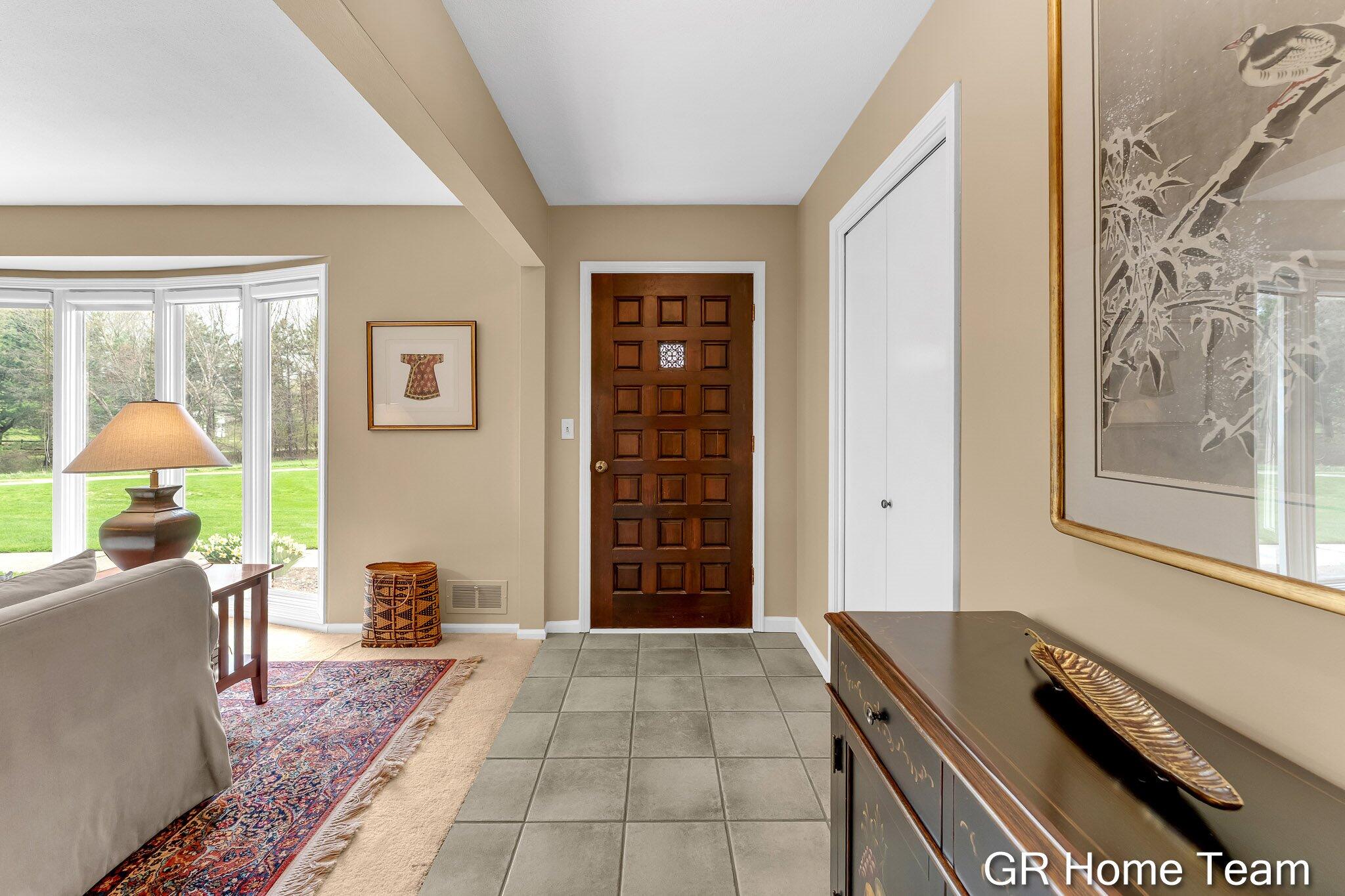 867 Cramton Avenue NE Ada MI 49301