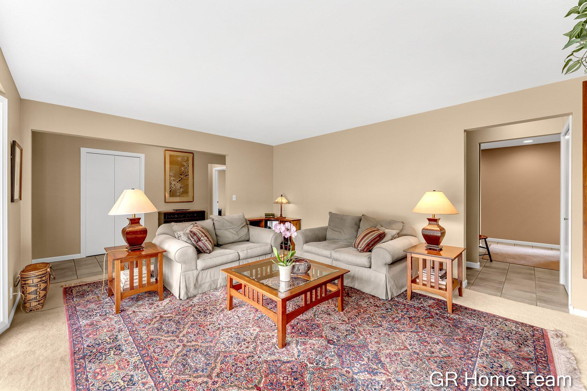 867 Cramton Avenue NE Ada MI 49301