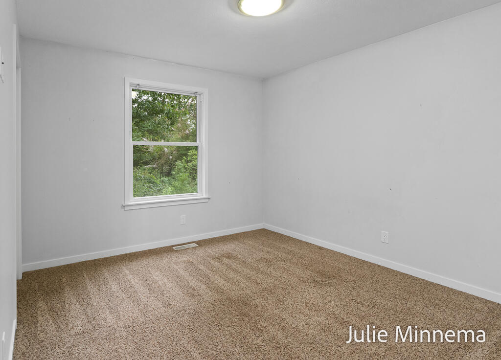 13445 Hidden Creek Court Grand Haven MI 49417