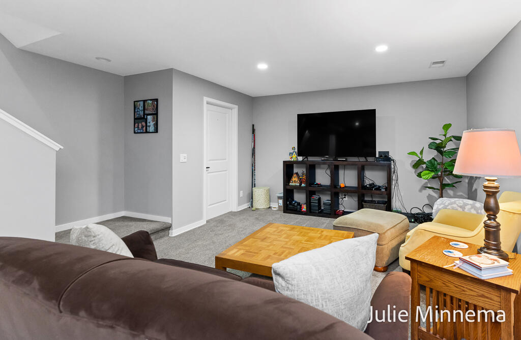 13445 Hidden Creek Court Grand Haven MI 49417