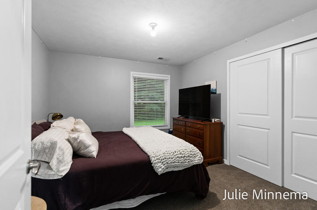 13445 Hidden Creek Court Grand Haven MI 49417