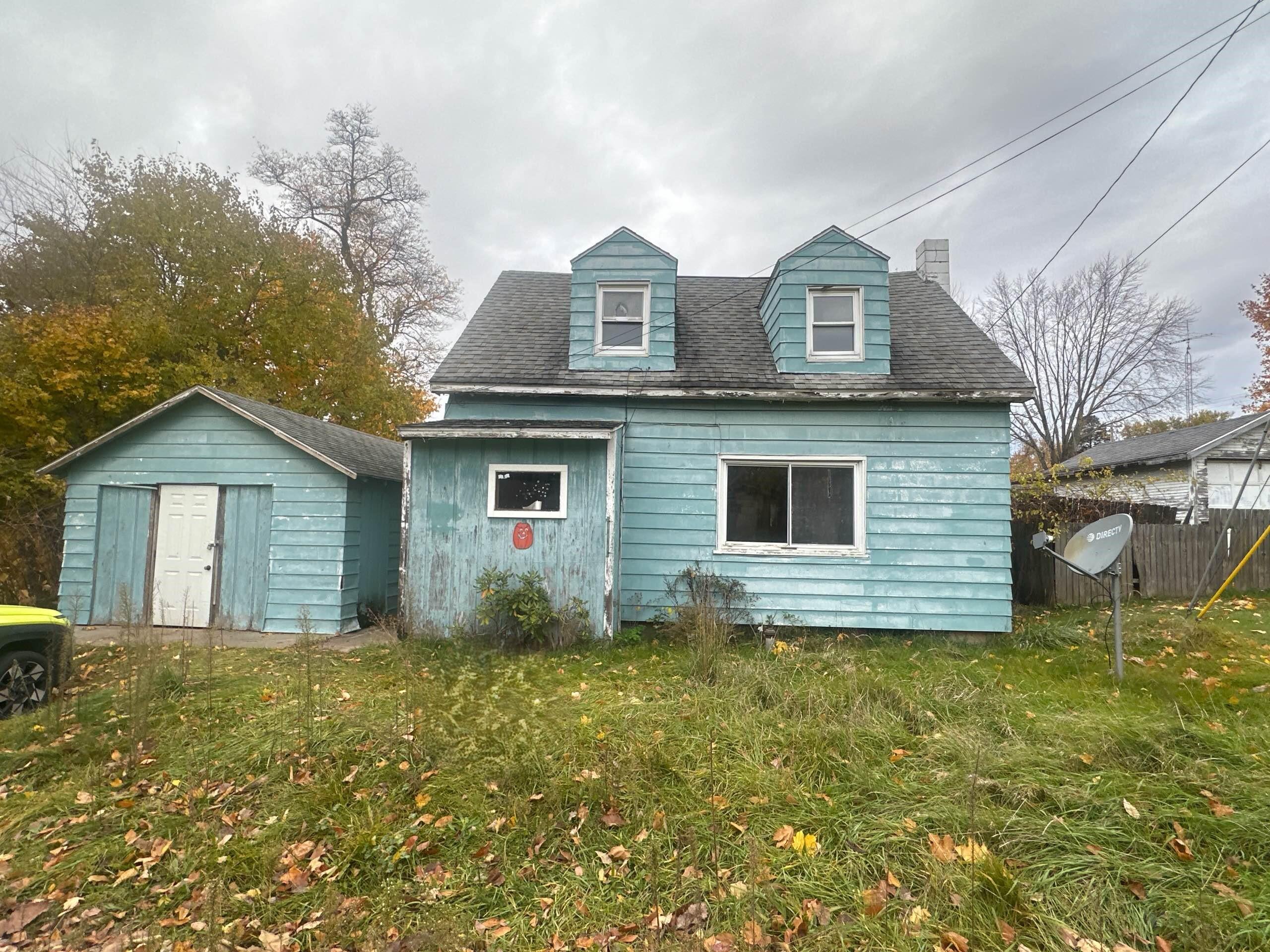 490 4th Street Benton Harbor MI 49022