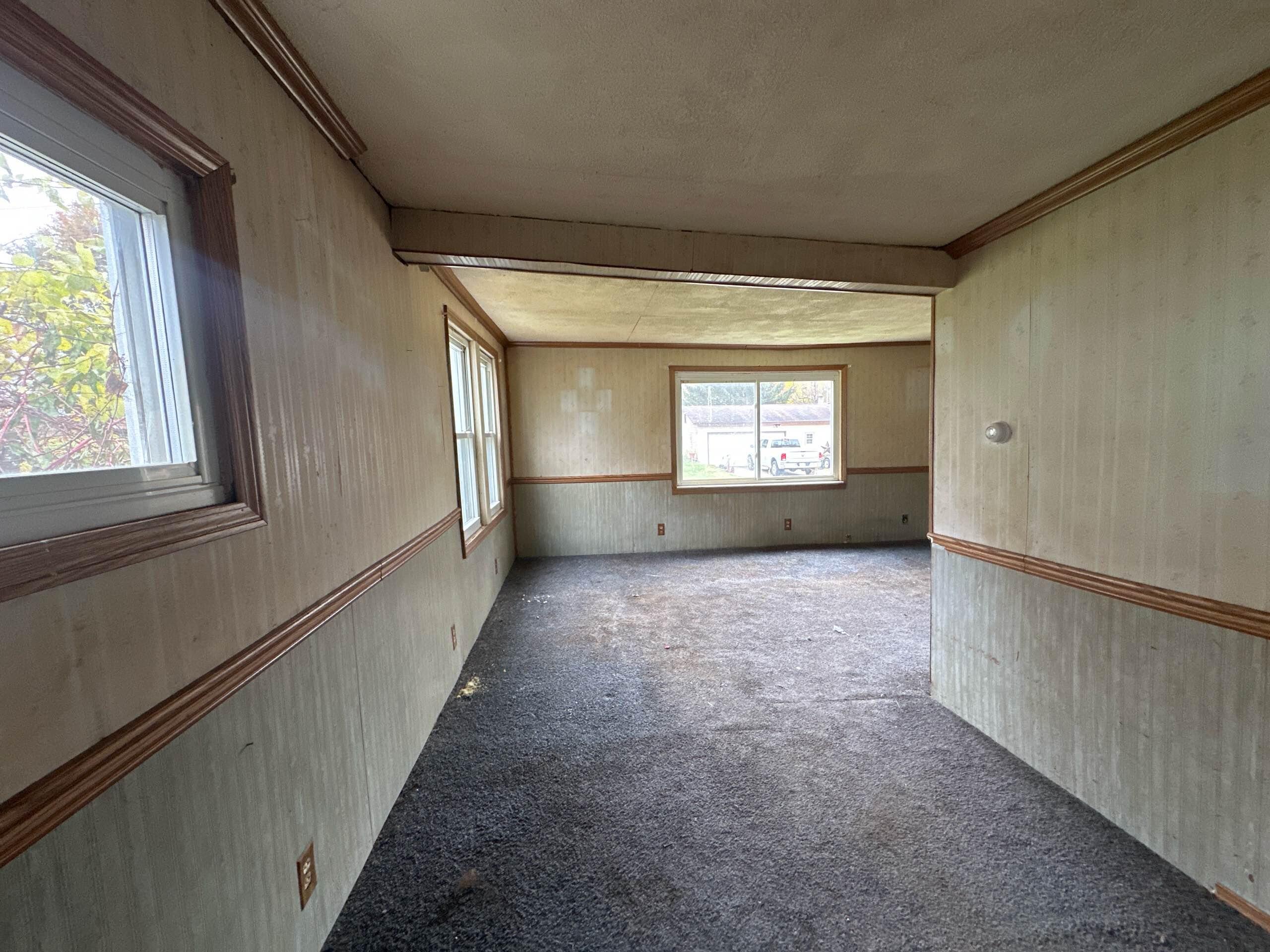 490 4th Street Benton Harbor MI 49022