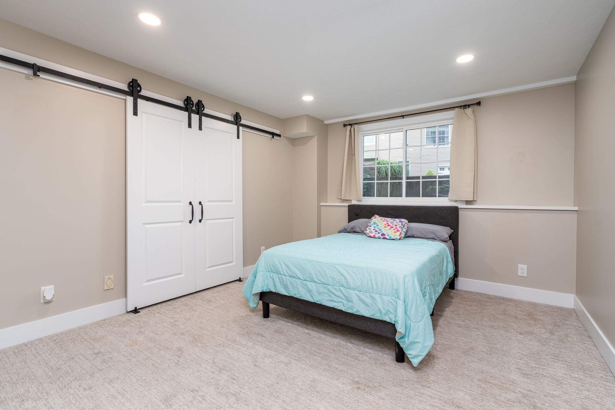 7135 Loma Linda Drive Rockford MI 49341