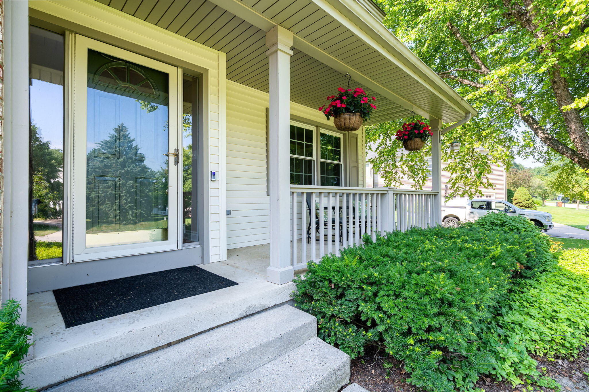 7135 Loma Linda Drive Rockford MI 49341