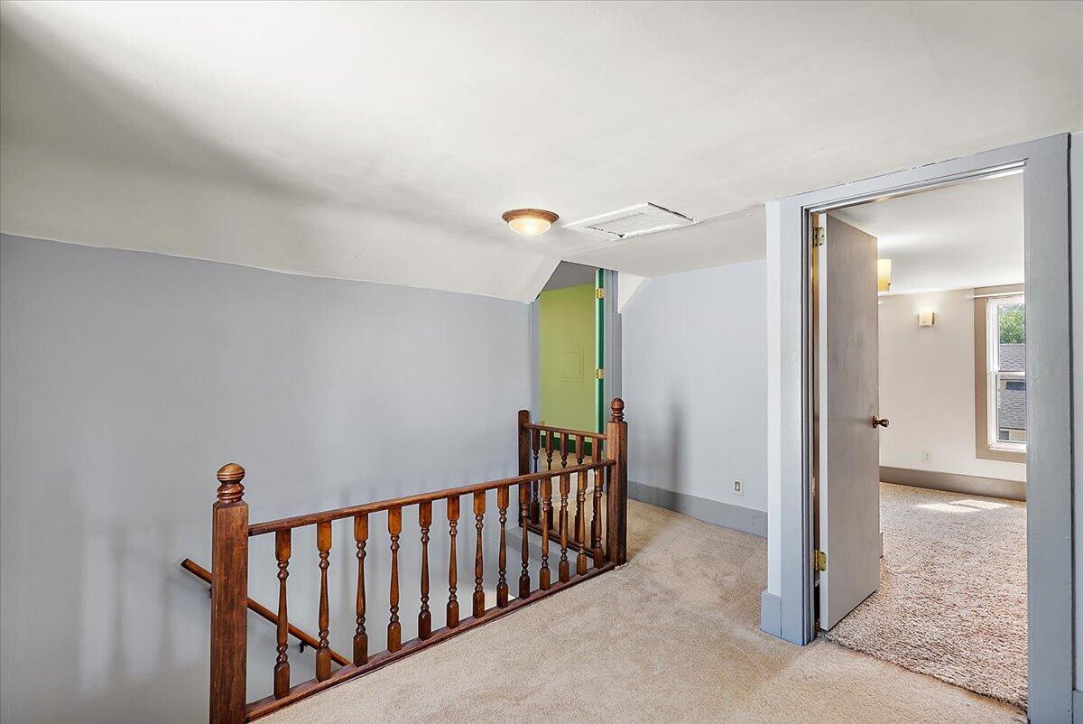 903 Cogswell Street NW Grand Rapids MI 49544
