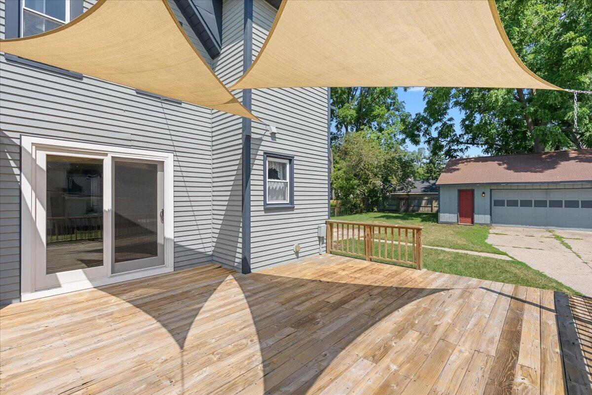 903 Cogswell Street NW Grand Rapids MI 49544