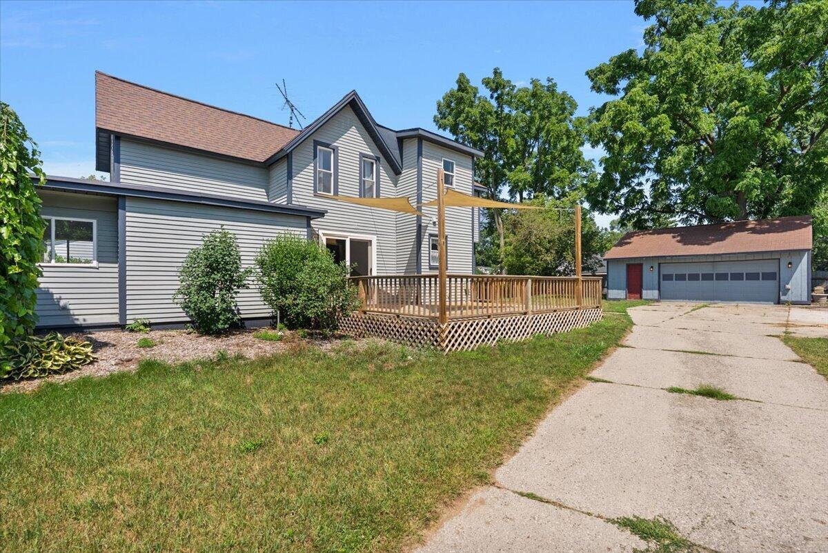 903 Cogswell Street NW Grand Rapids MI 49544