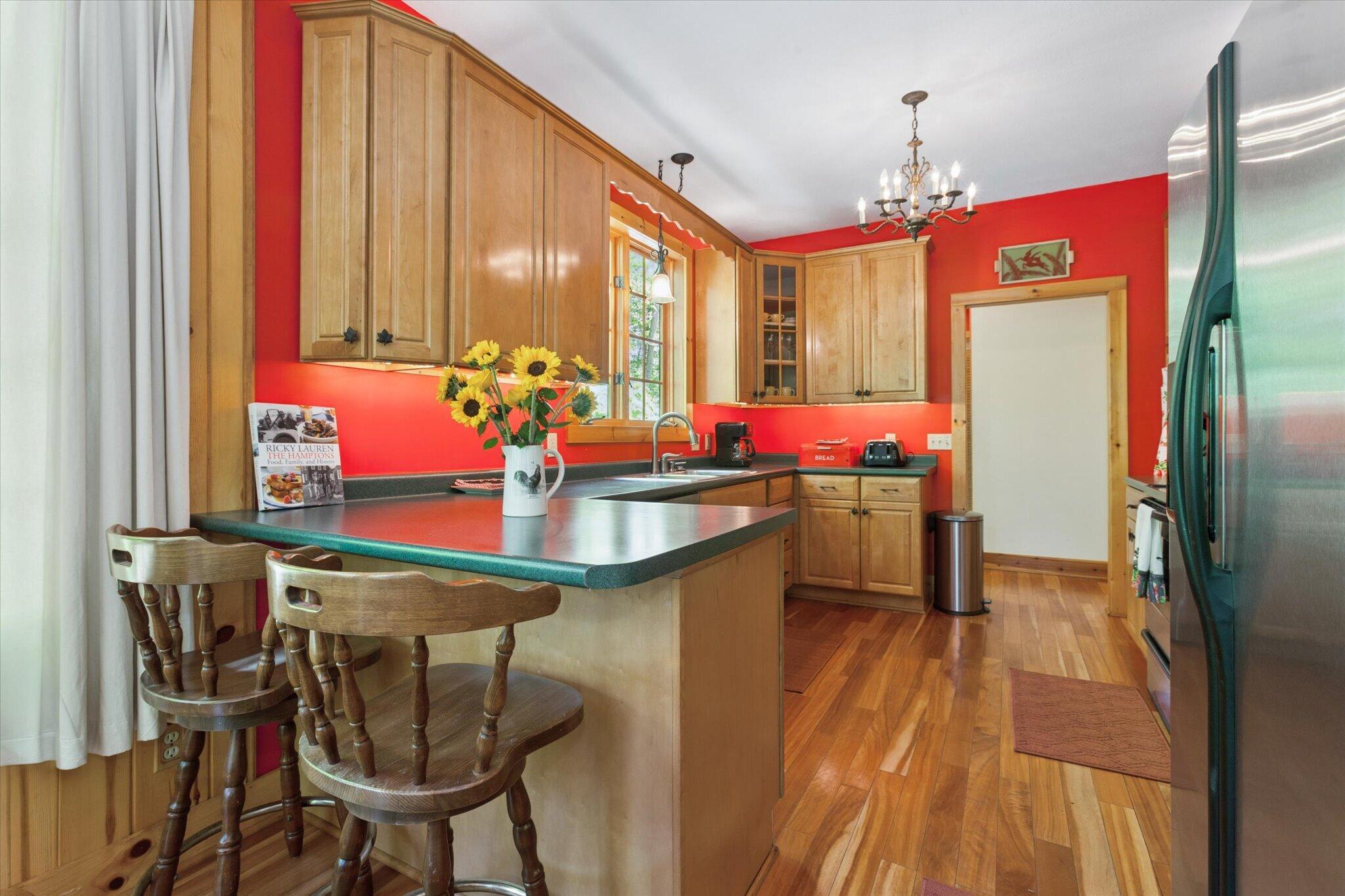 58 Lincoln Avenue South Haven MI 49090