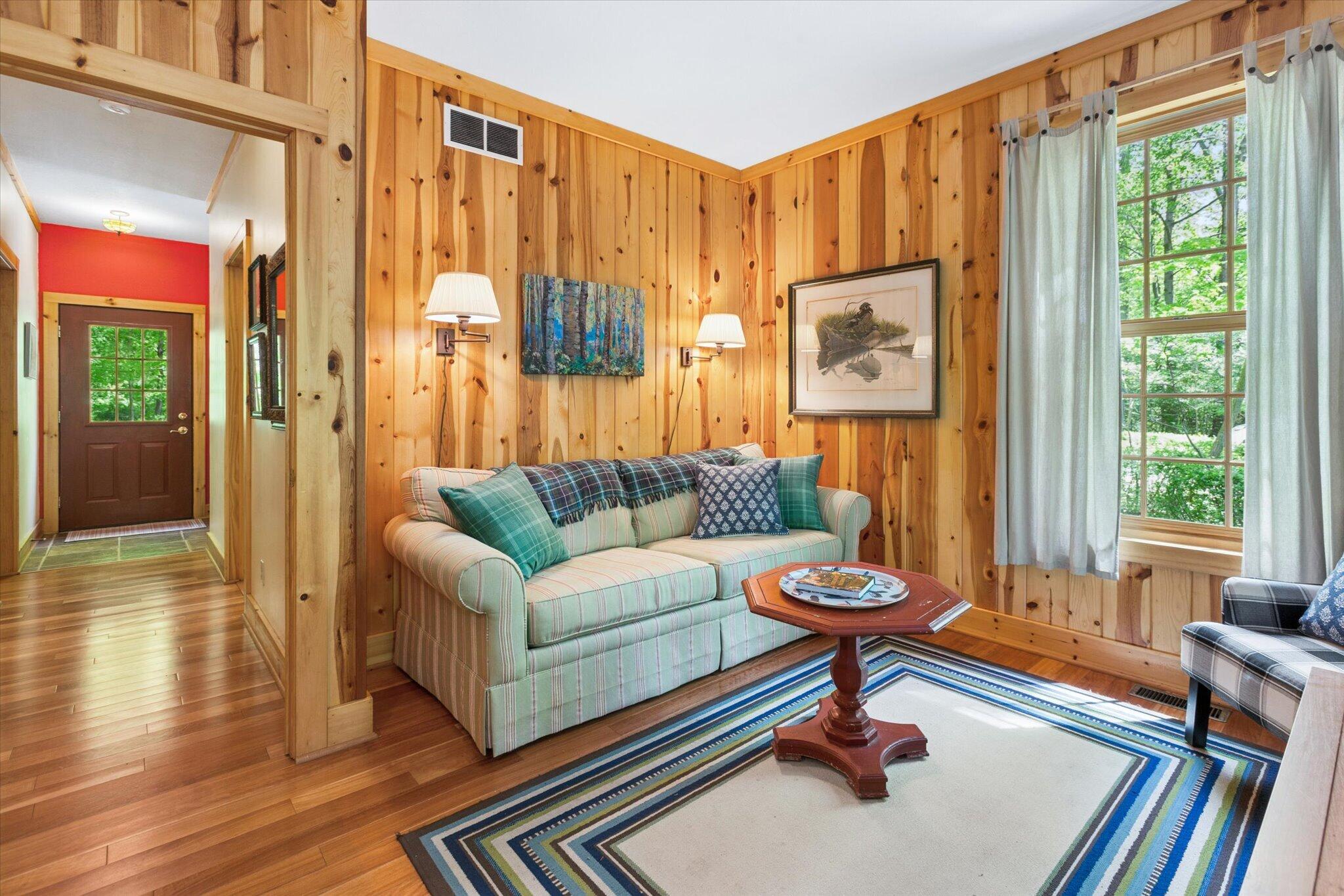 58 Lincoln Avenue South Haven MI 49090