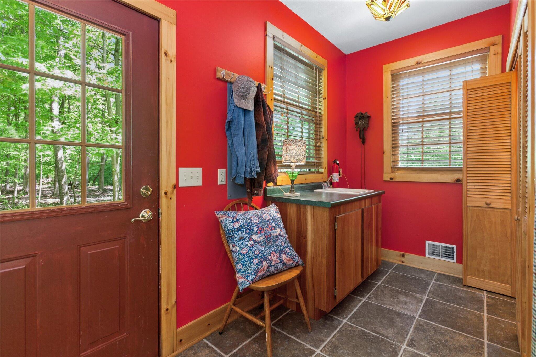 58 Lincoln Avenue South Haven MI 49090