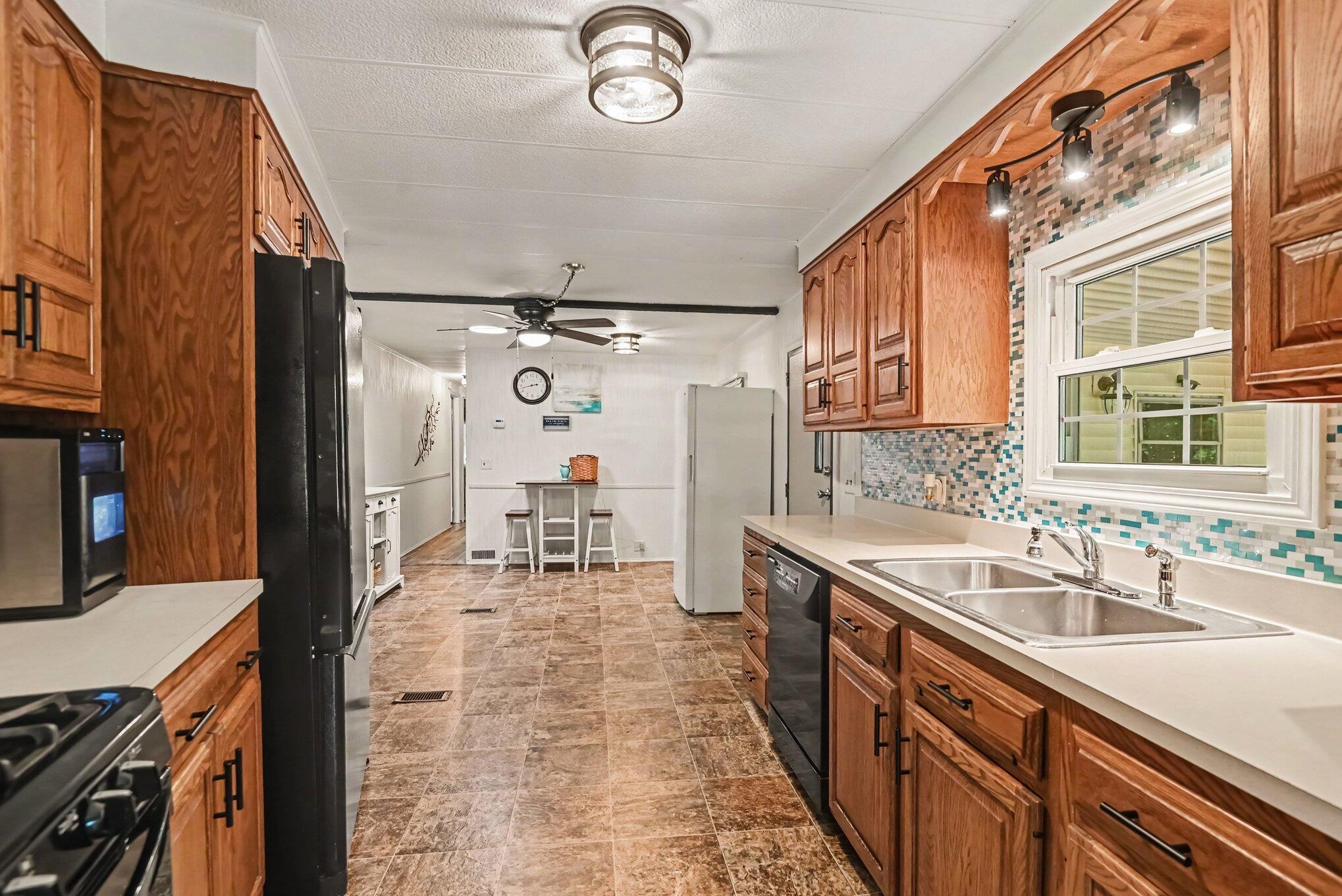 75620 16th Avenue South Haven MI 49090