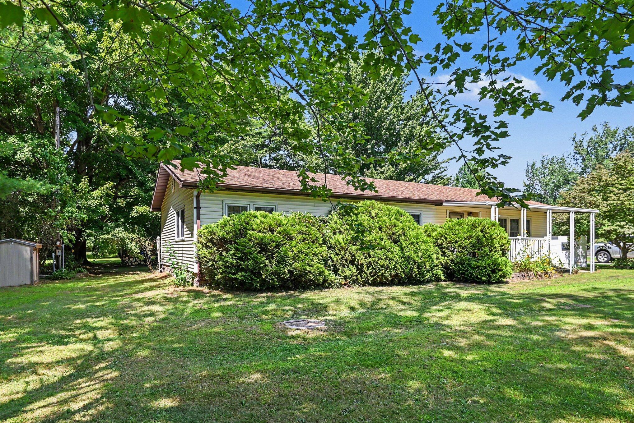 75620 16th Avenue South Haven MI 49090
