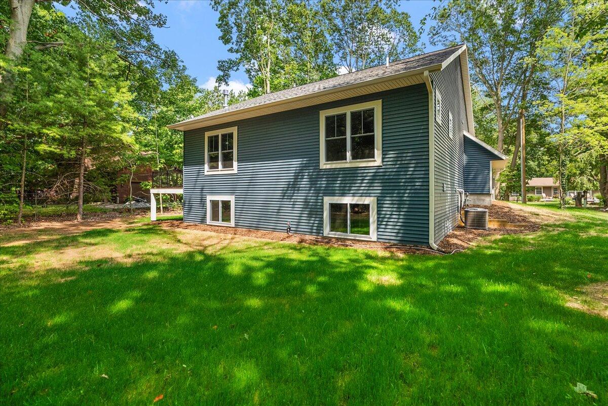 3439 Hollywood Drive Holland MI 49424