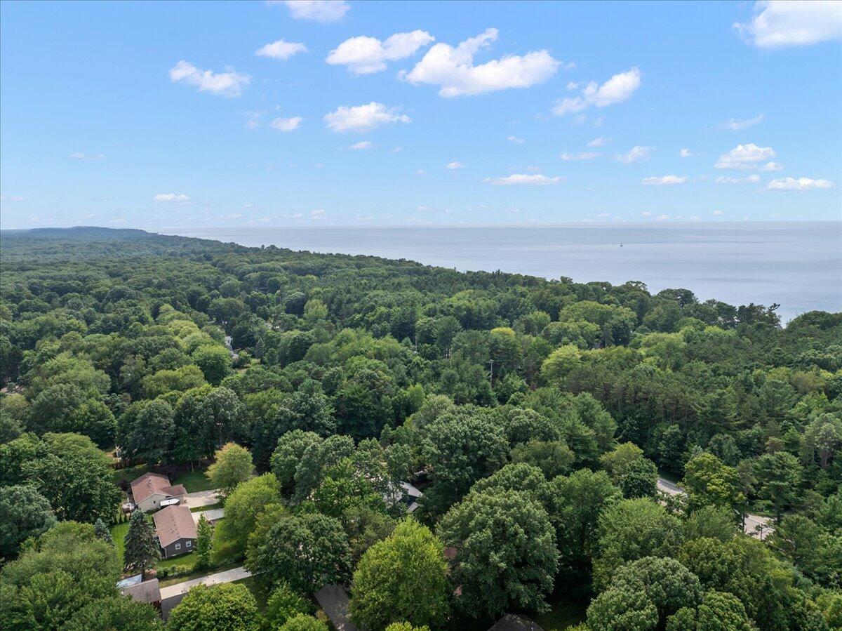 3439 Hollywood Drive Holland MI 49424