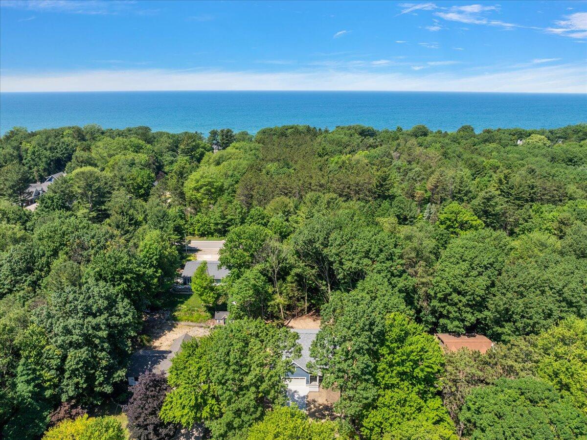 3439 Hollywood Drive Holland MI 49424