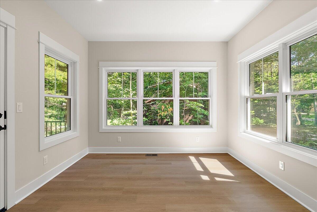 3439 Hollywood Drive Holland MI 49424