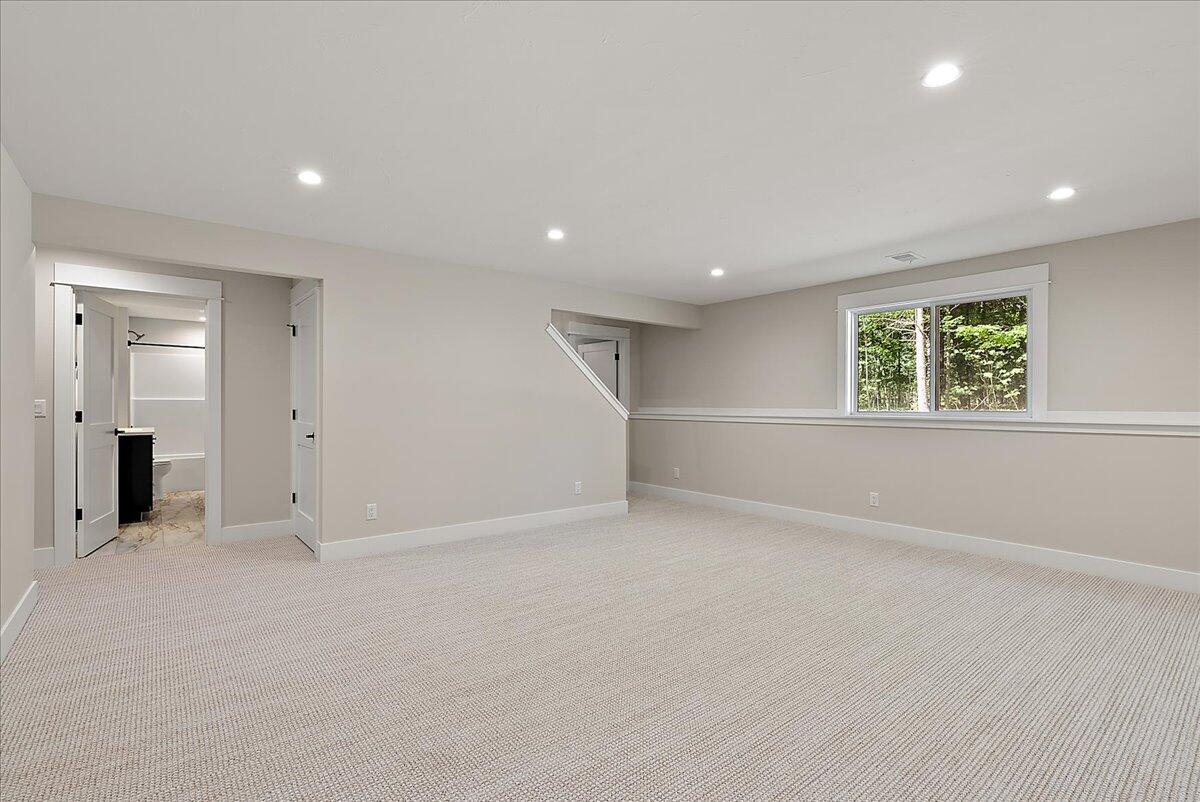 3439 Hollywood Drive Holland MI 49424