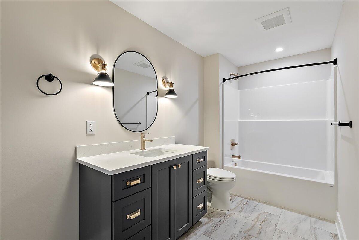 3439 Hollywood Drive Holland MI 49424