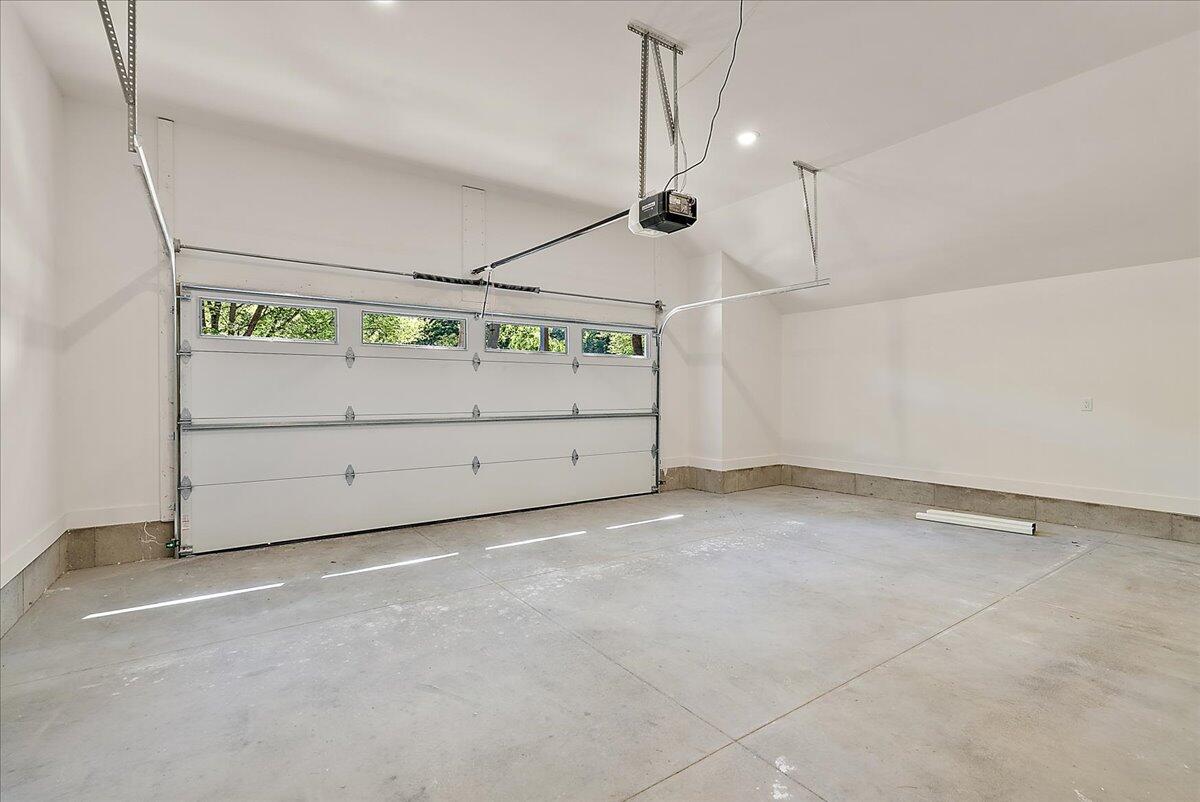 3439 Hollywood Drive Holland MI 49424