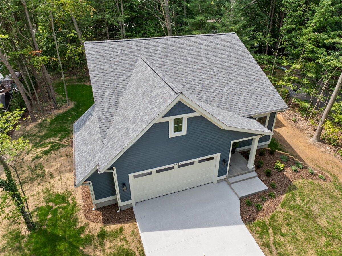3439 Hollywood Drive Holland MI 49424