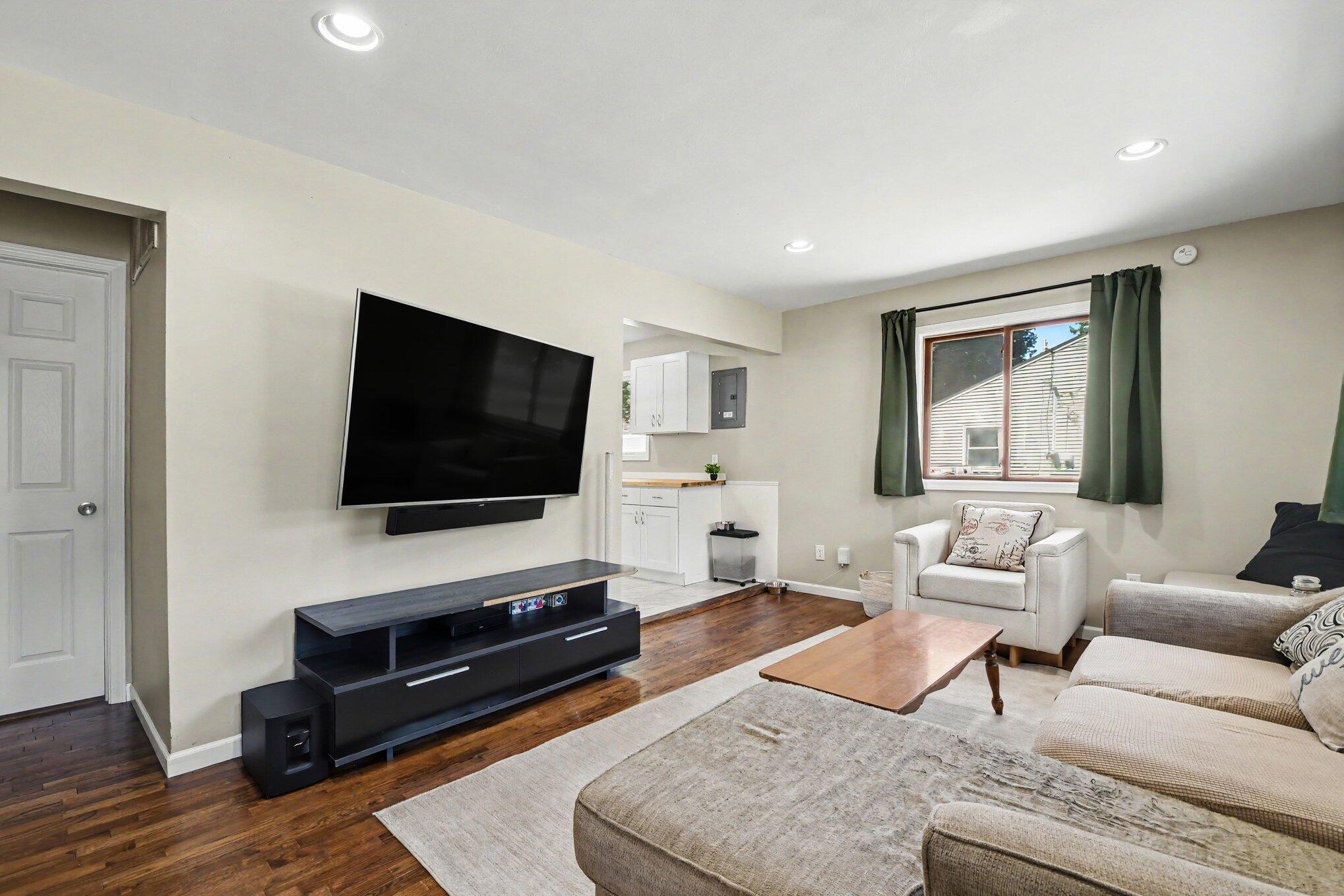 5343 Mick Avenue SE Grand Rapids MI 49548