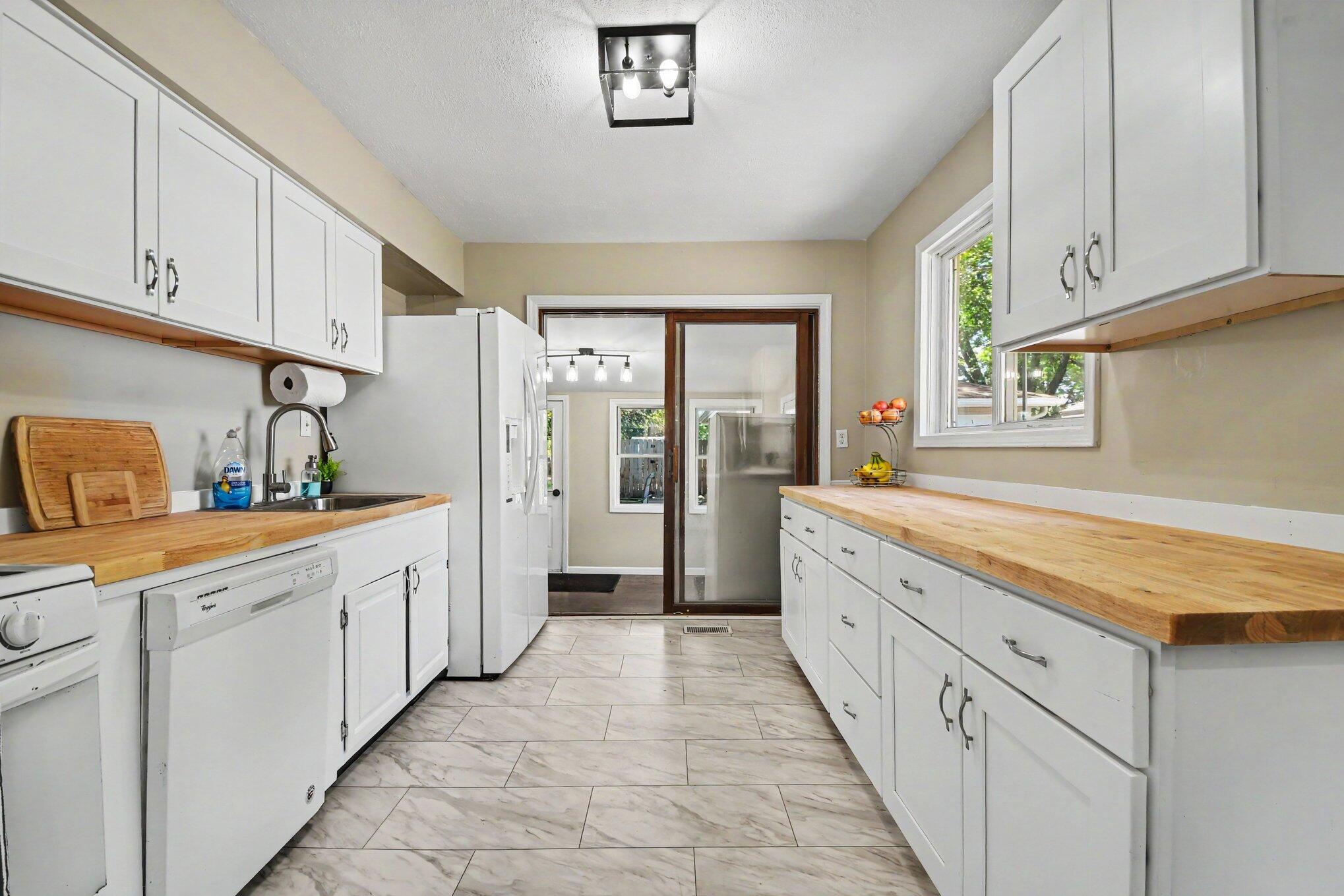 5343 Mick Avenue SE Grand Rapids MI 49548