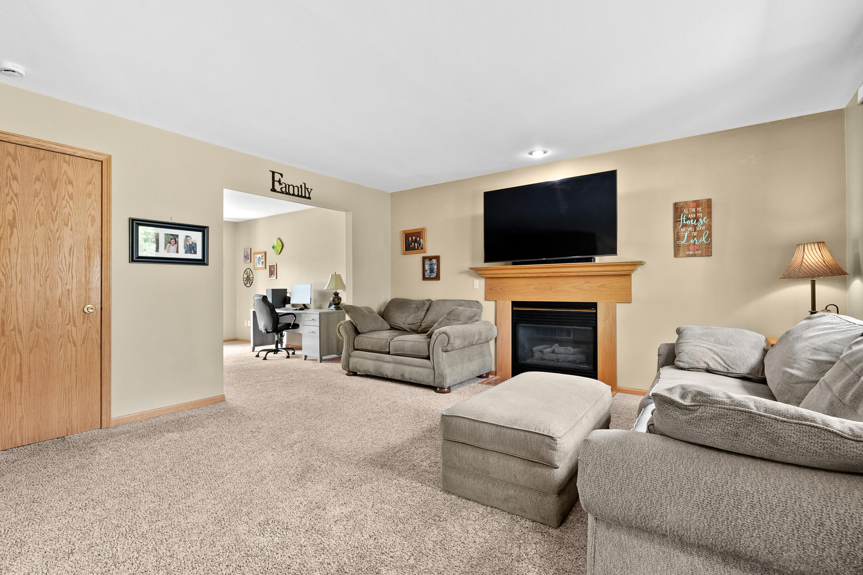 6527 Sussex Street Portage MI 49024