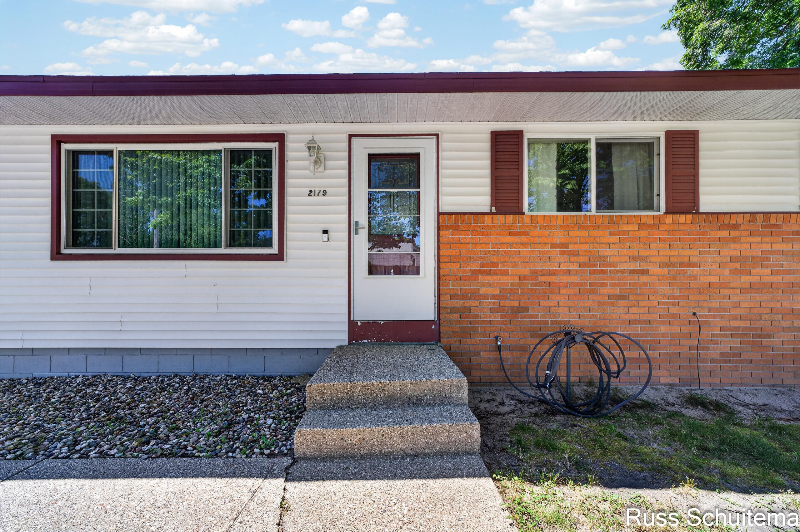 2179 Lincoln Park Drive Norton Shores MI 49441