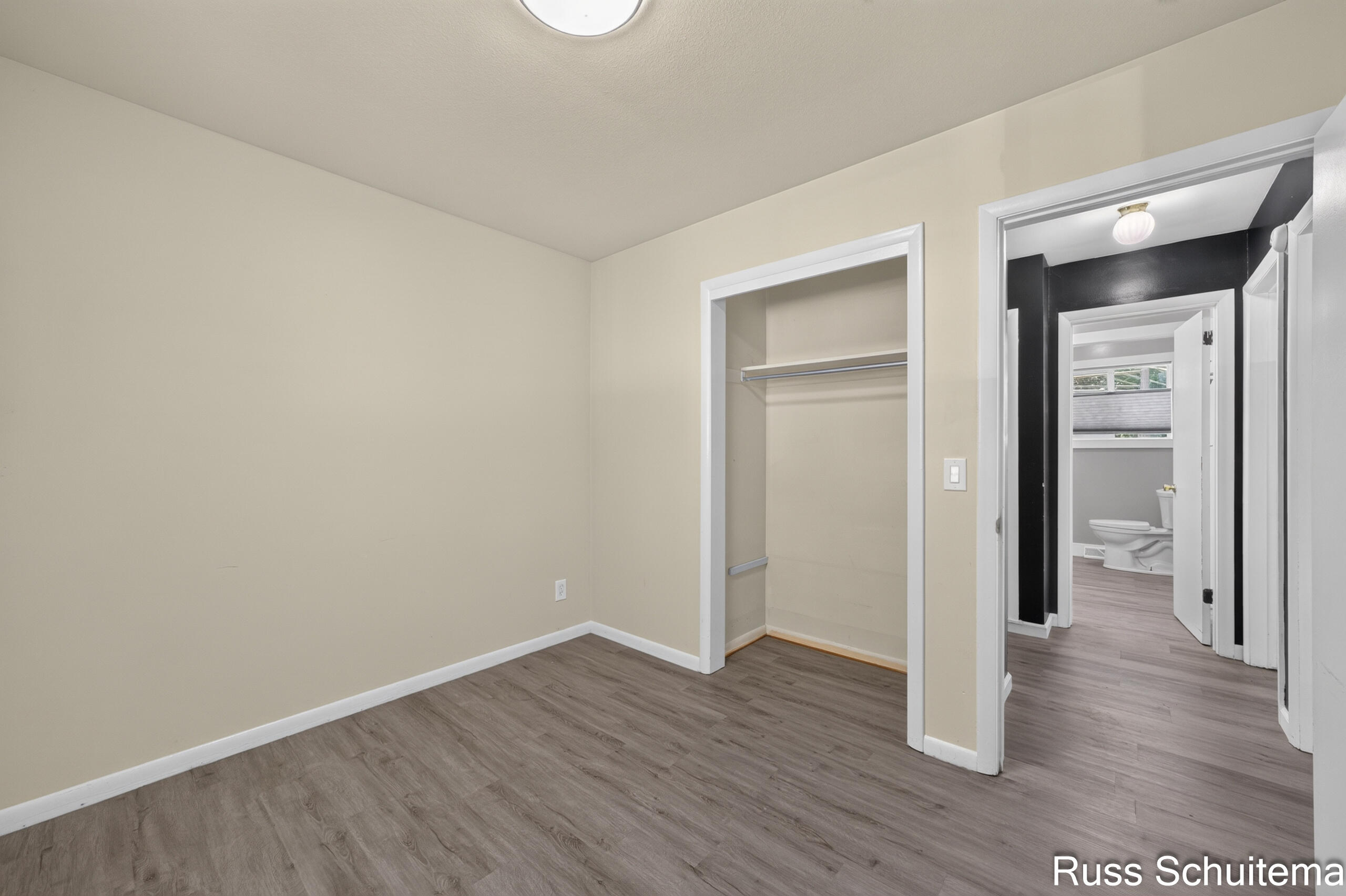 2179 Lincoln Park Drive Norton Shores MI 49441