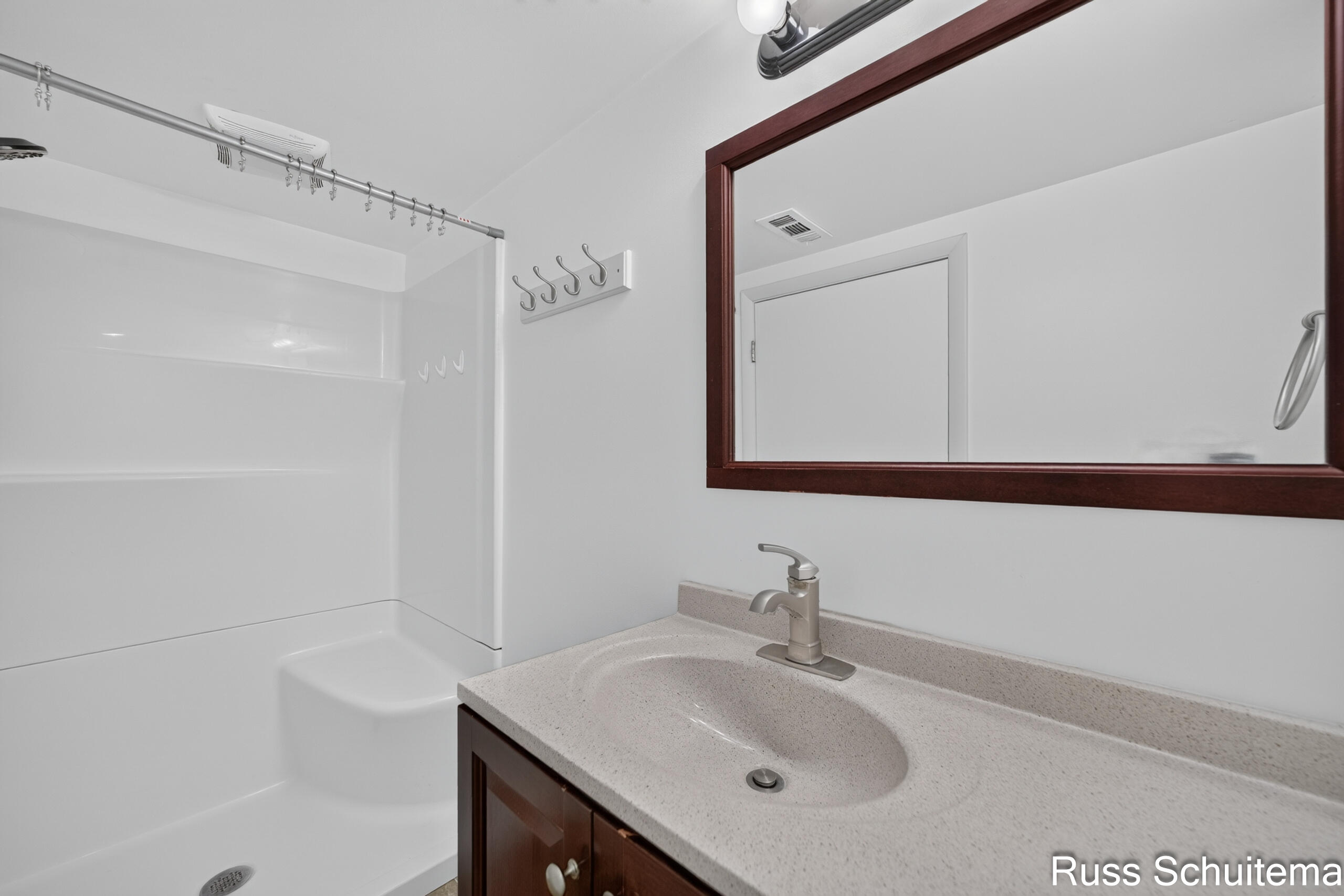 2179 Lincoln Park Drive Norton Shores MI 49441