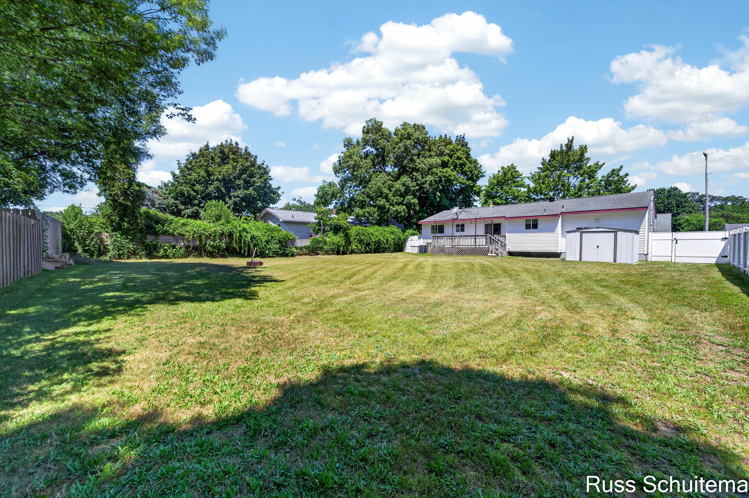 2179 Lincoln Park Drive Norton Shores MI 49441