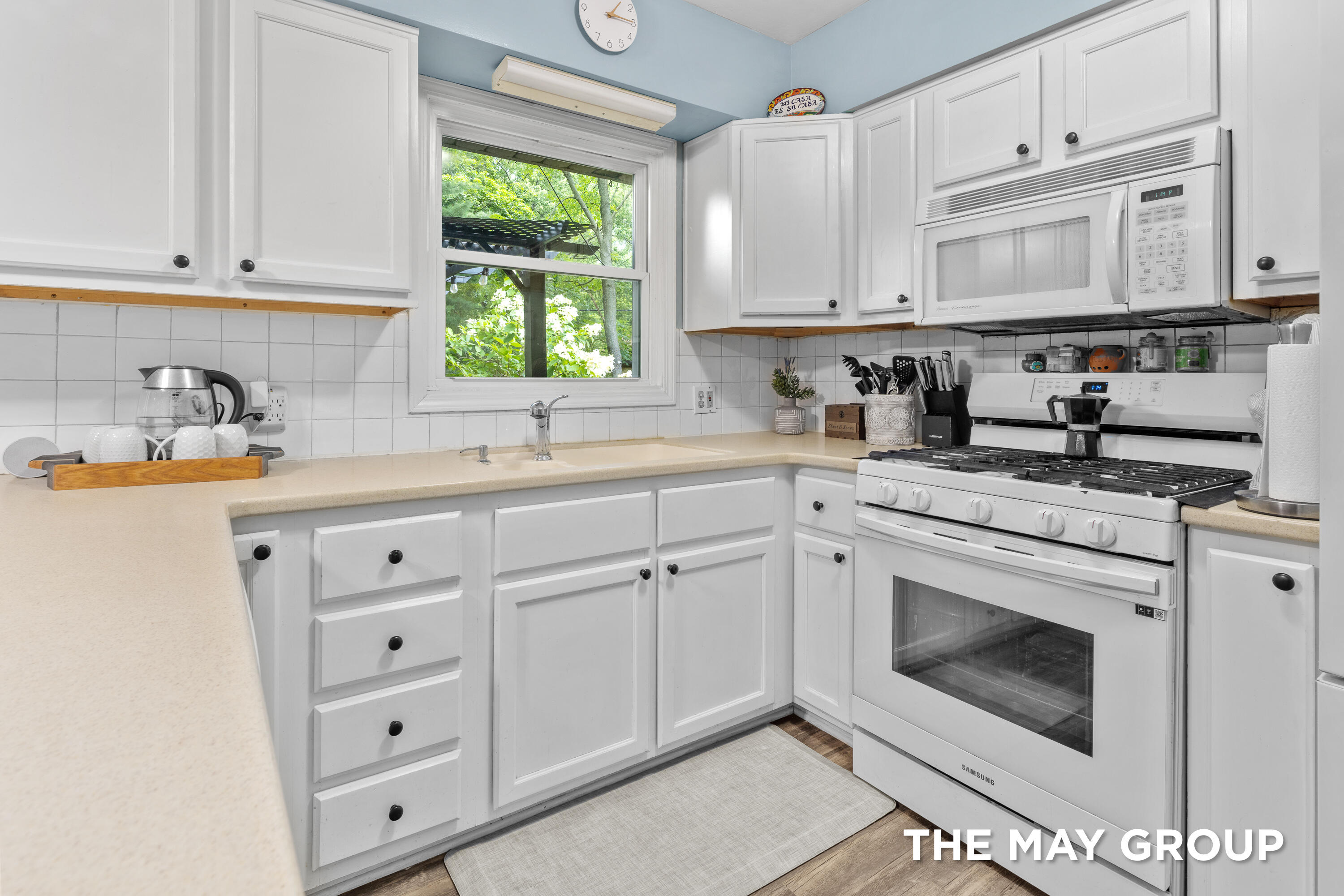 1515 Lancashire Drive SE Grand Rapids MI 49508