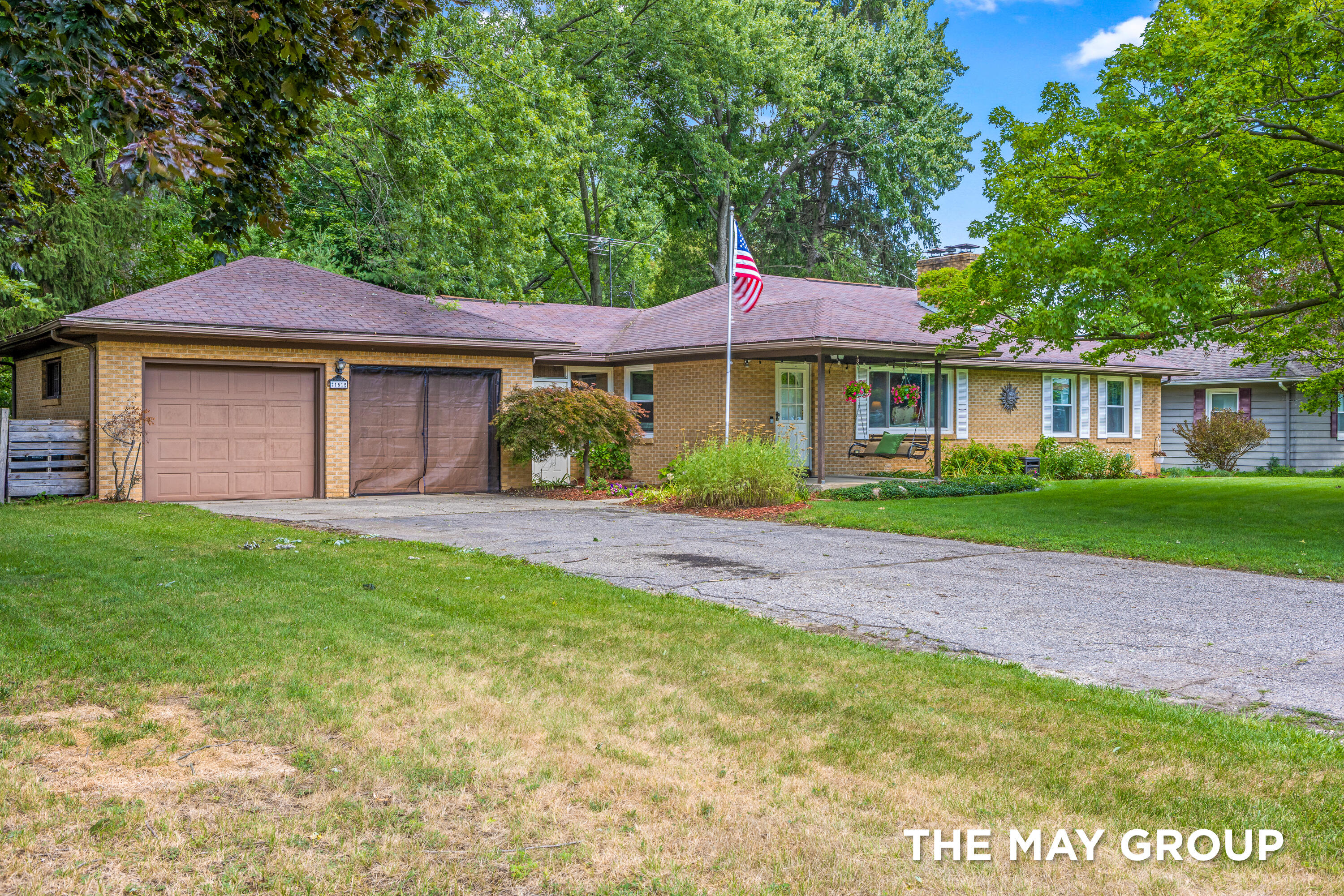 1515 Lancashire Drive SE Grand Rapids MI 49508