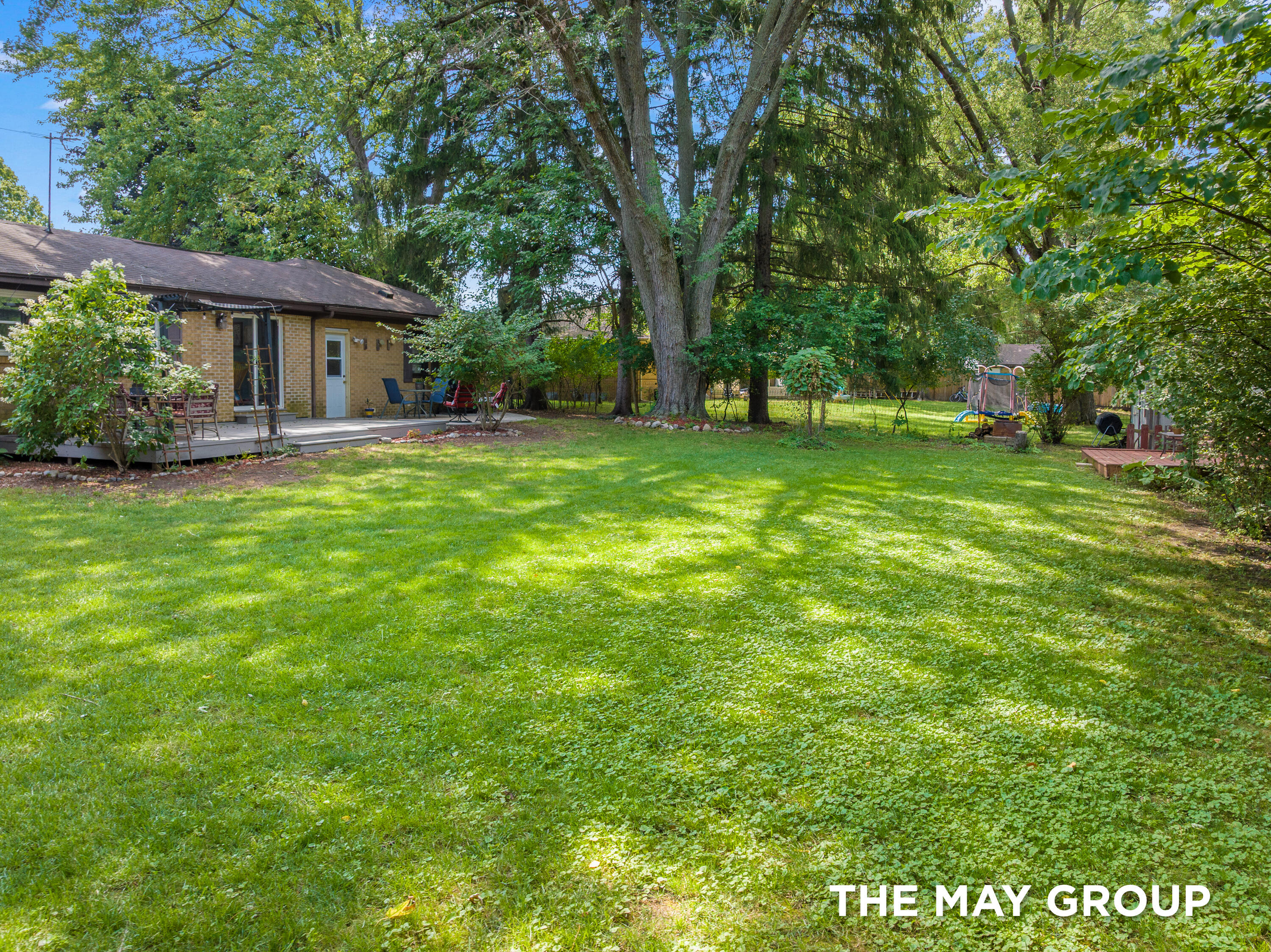 1515 Lancashire Drive SE Grand Rapids MI 49508