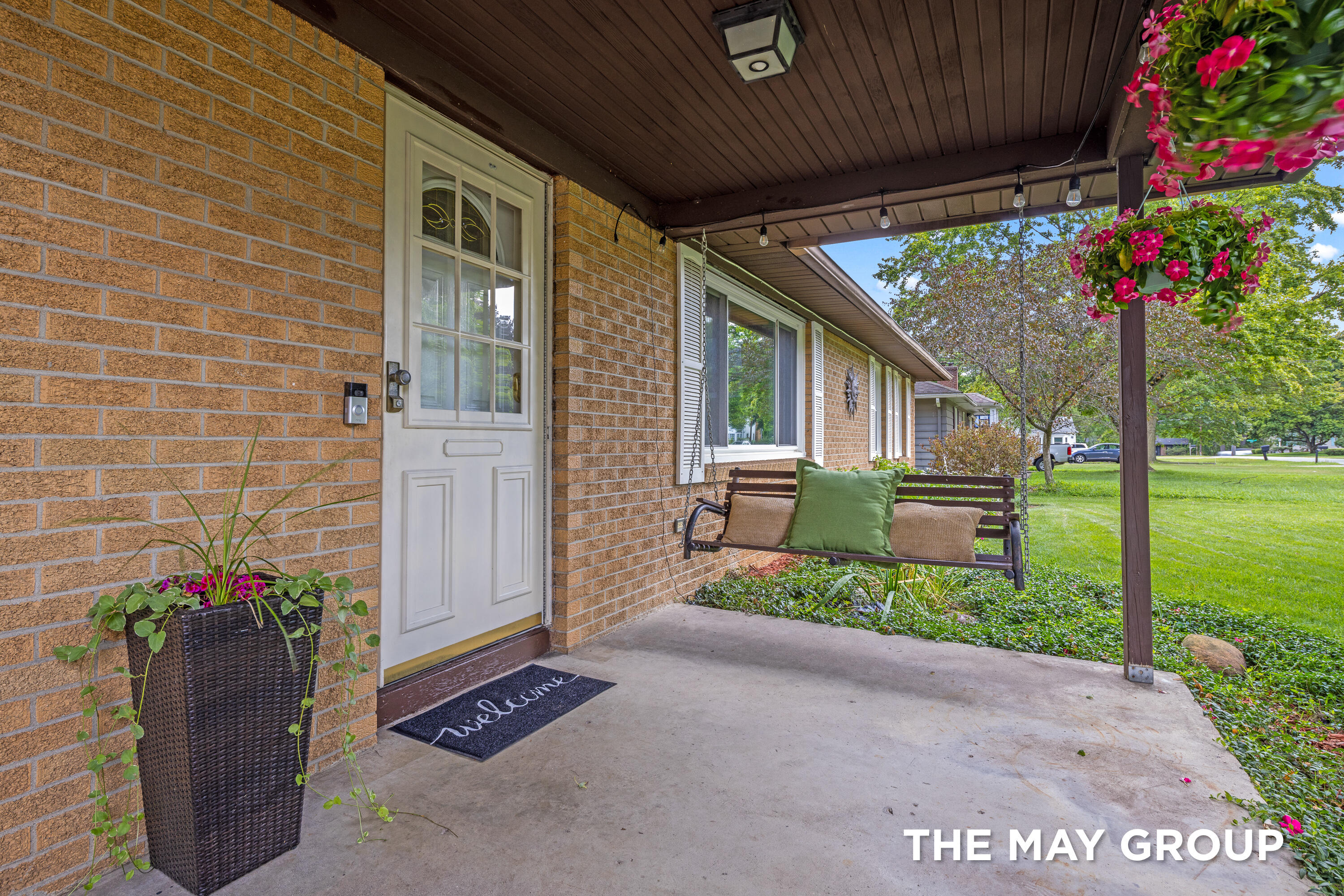 1515 Lancashire Drive SE Grand Rapids MI 49508
