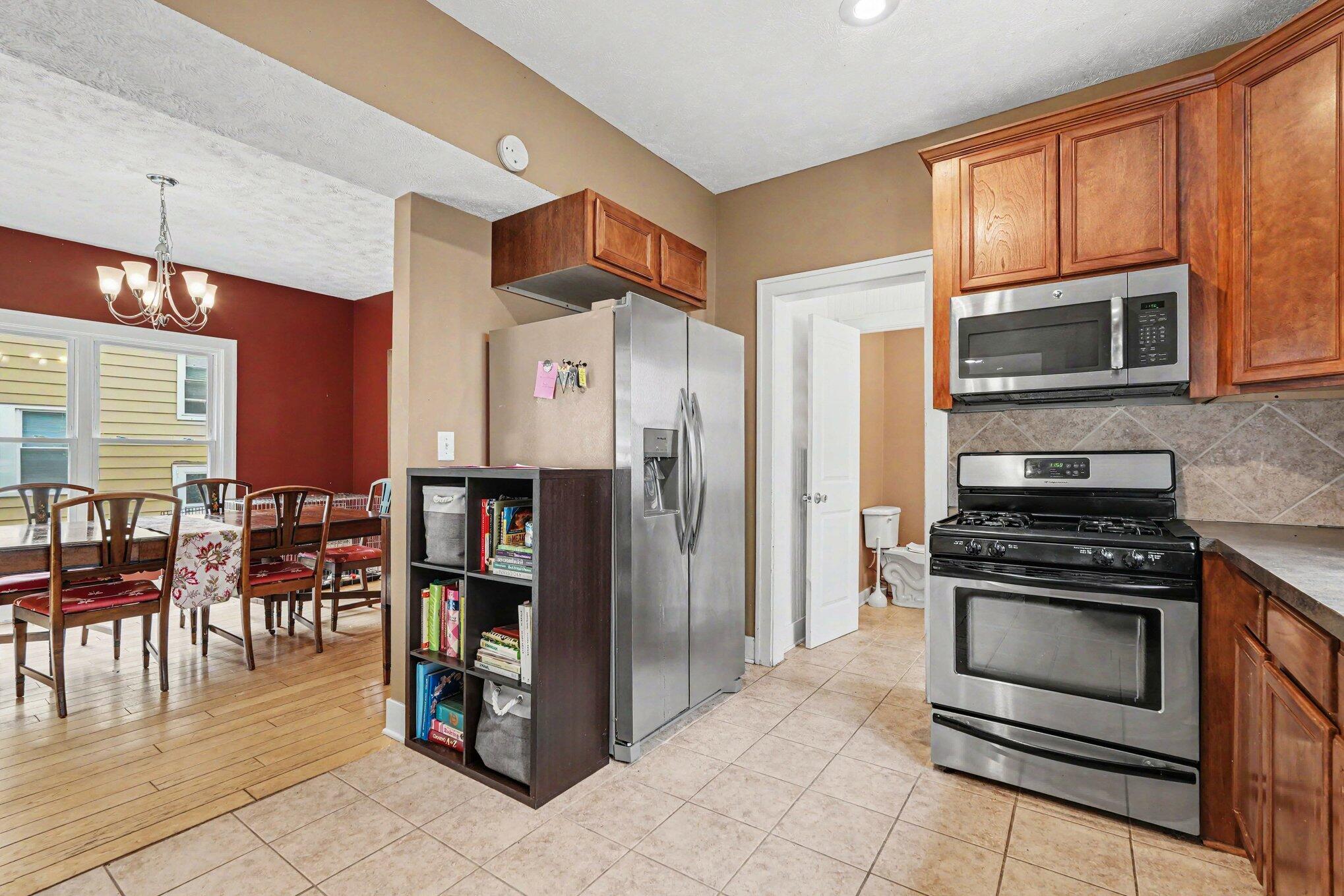 54 Lowell Avenue NE Grand Rapids MI 49503